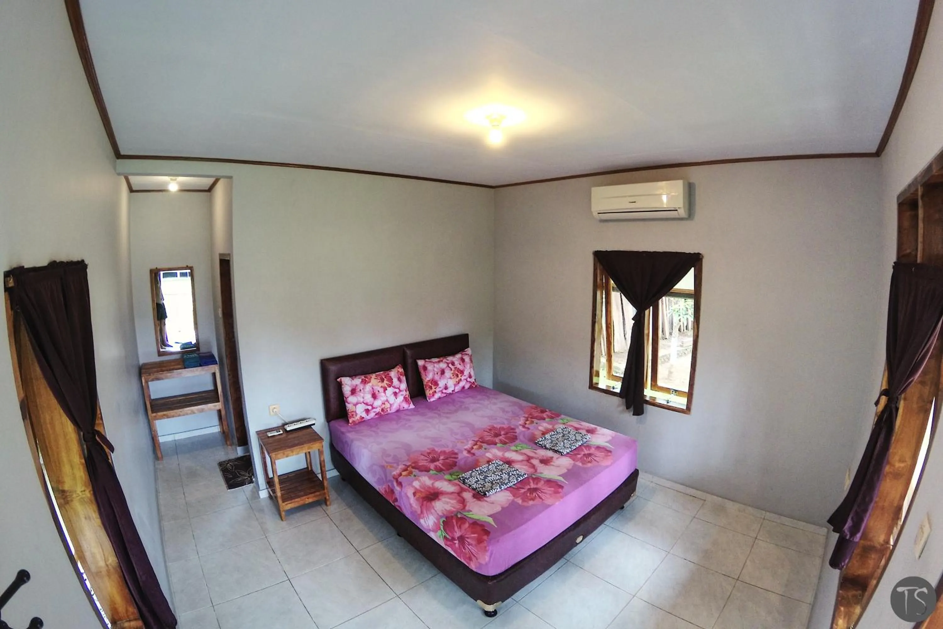 Day, Bed in Sadati Home Stay