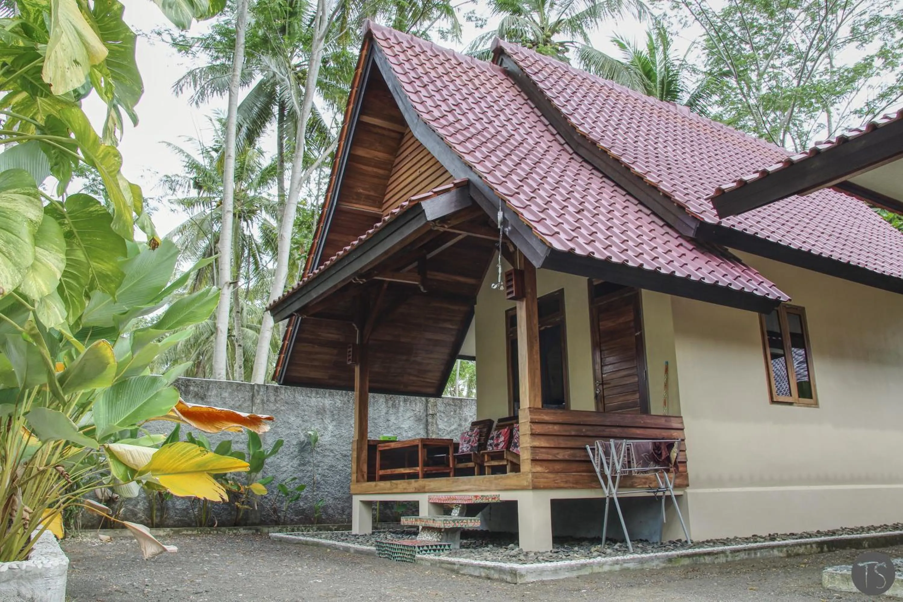 Day in Sadati Home Stay