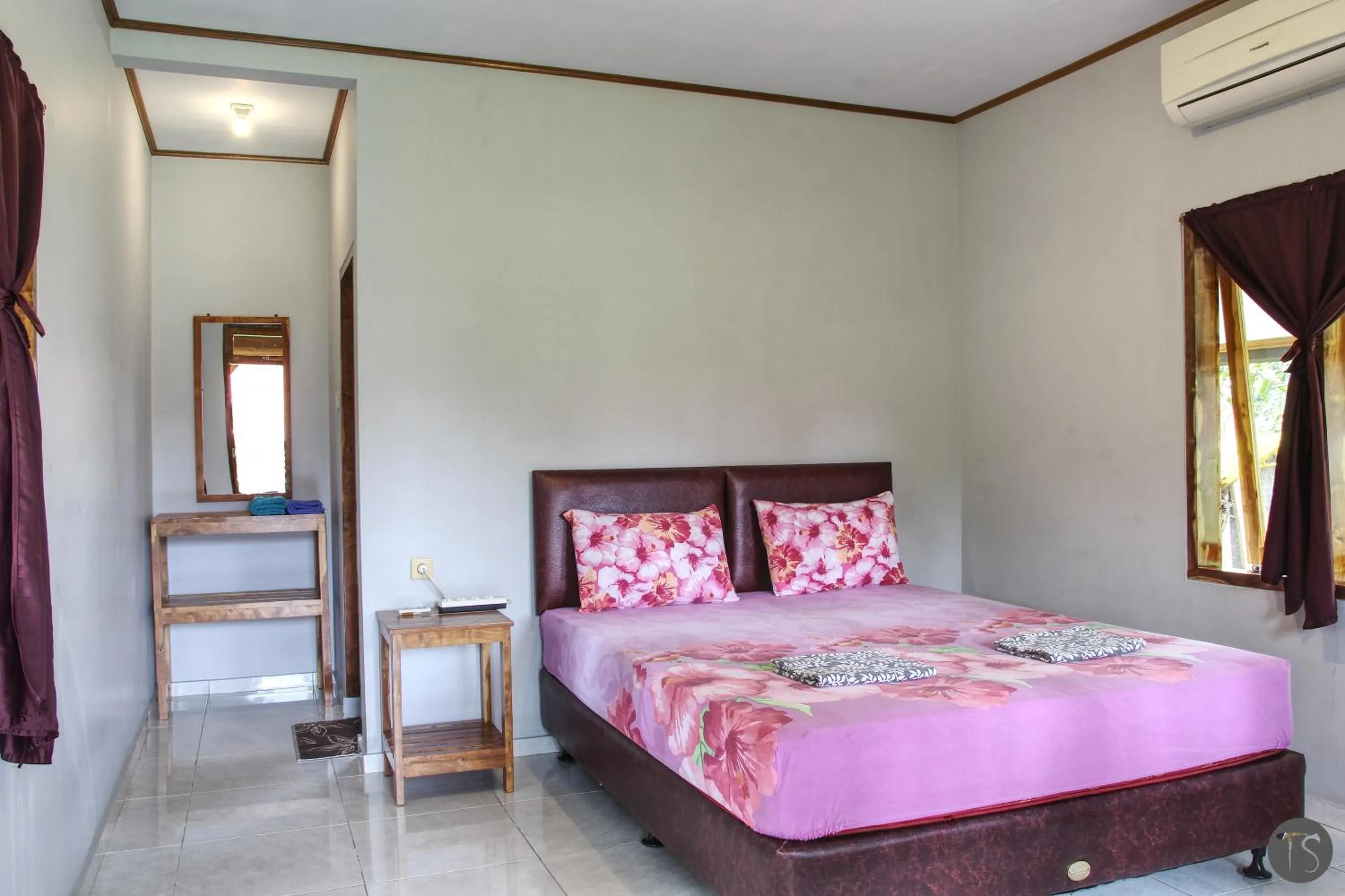 Day, Bed in Sadati Home Stay