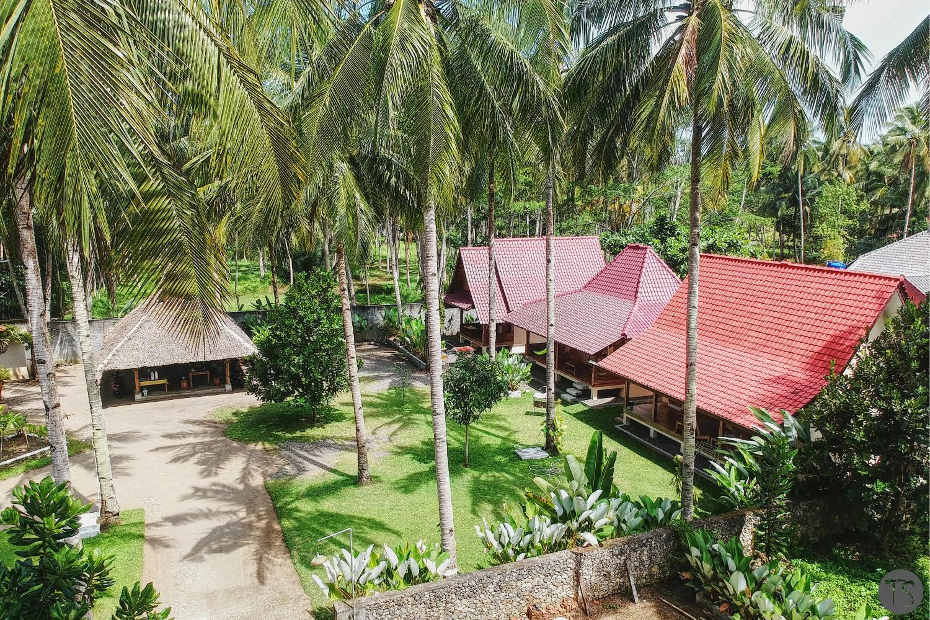 Day in Sadati Home Stay