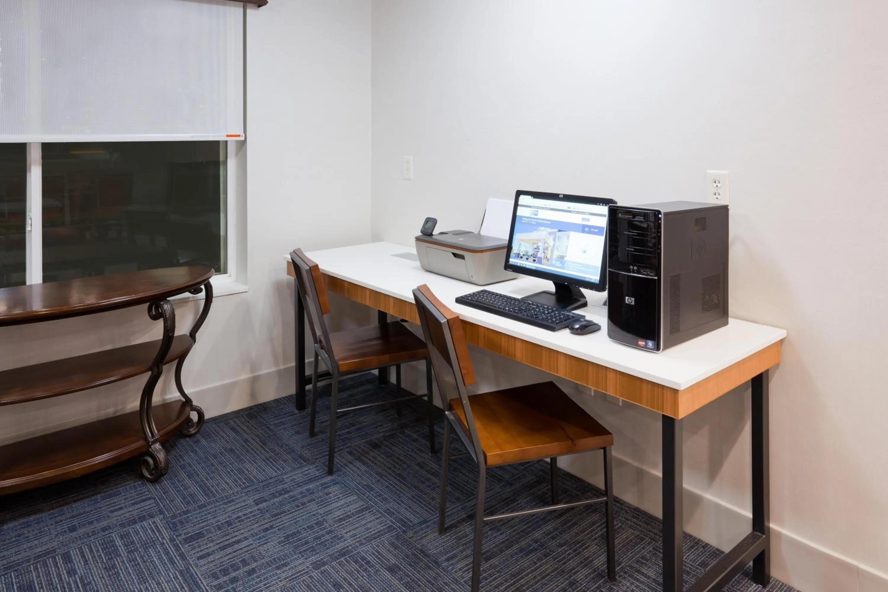 Business facilities in Holiday Inn Express & Suites - Dickinson by IHG