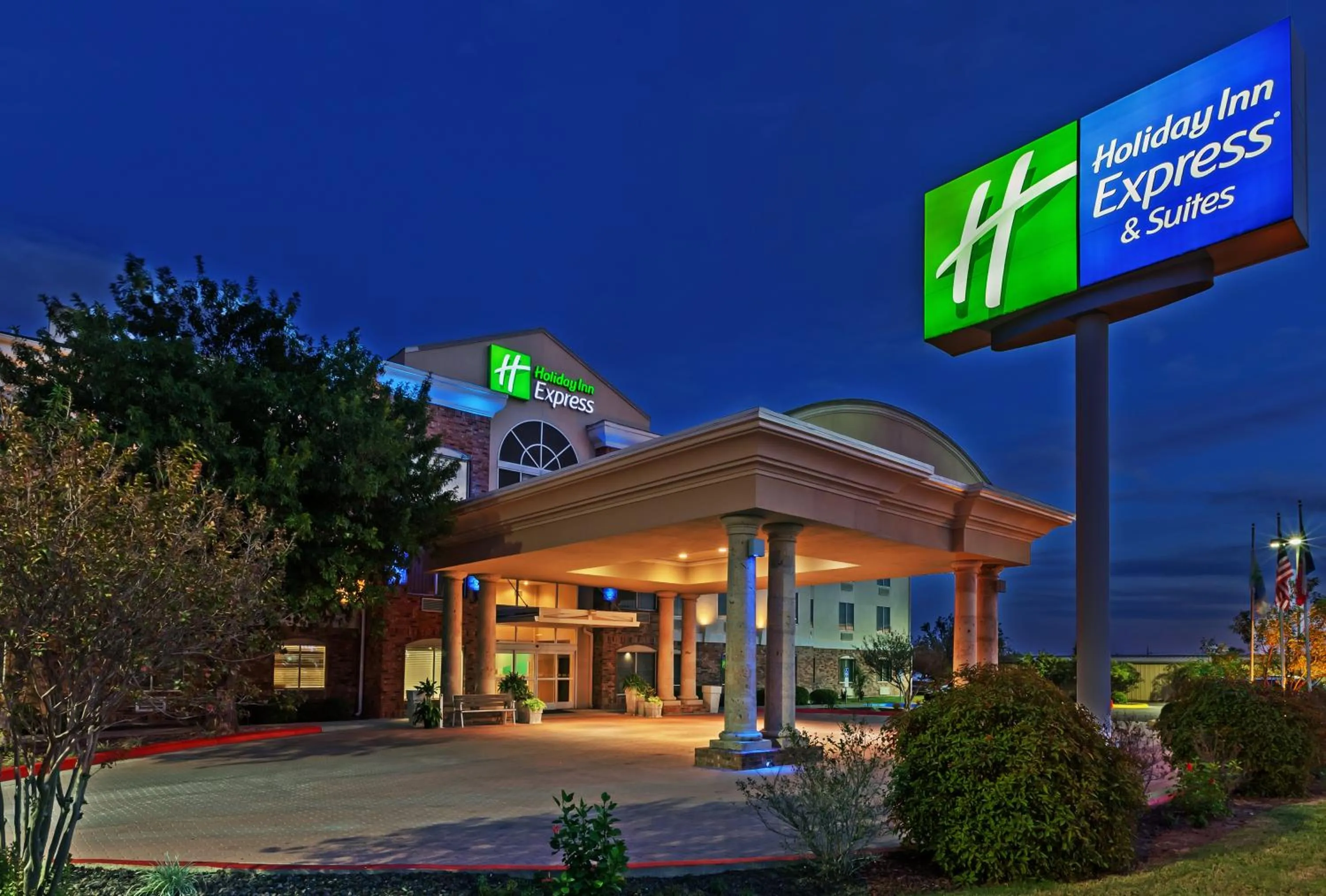 Property building in Holiday Inn Express Hotel & Suites Eagle Pass by IHG