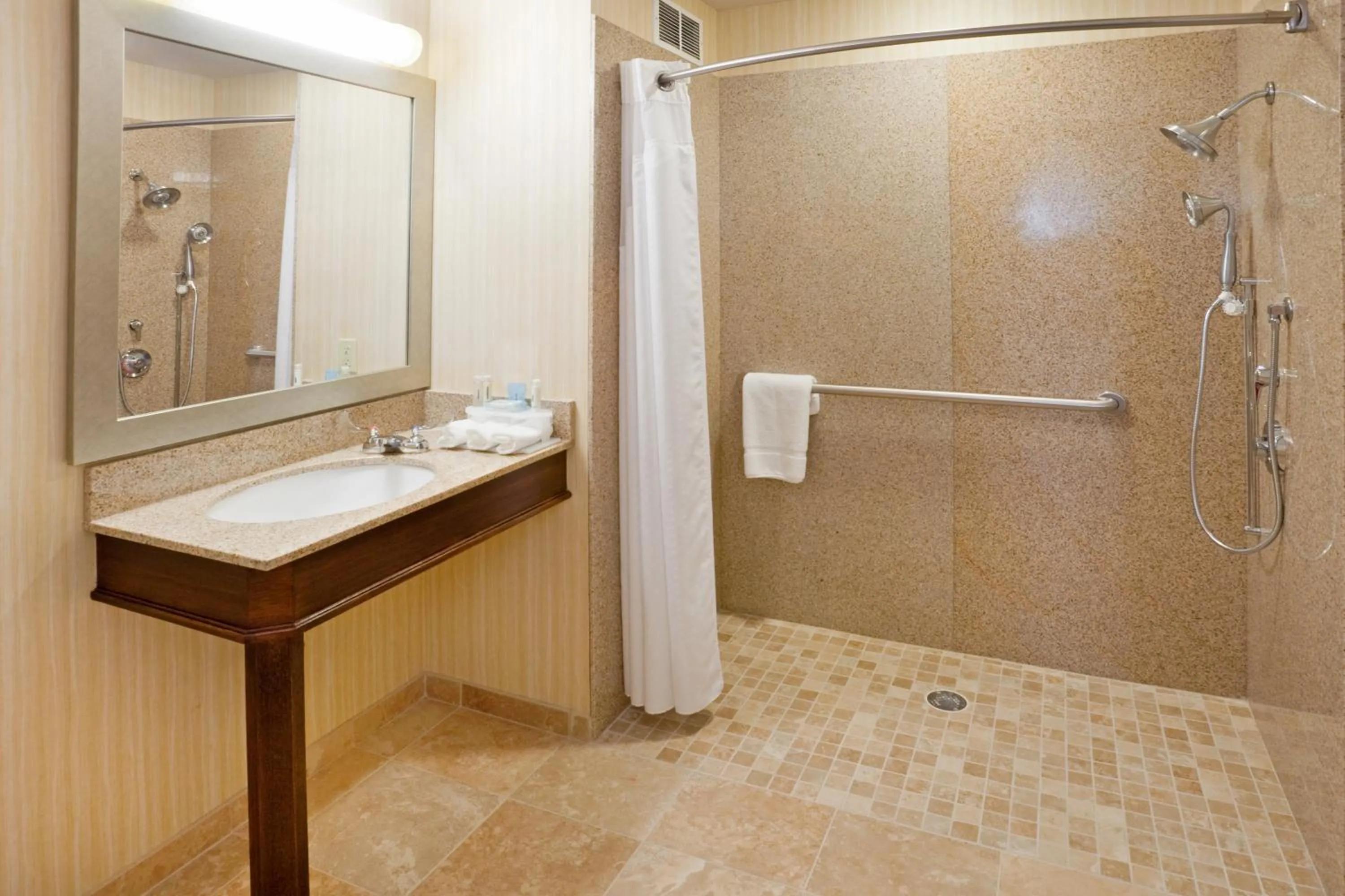 Bathroom in Holiday Inn Express Hotel & Suites Eagle Pass by IHG