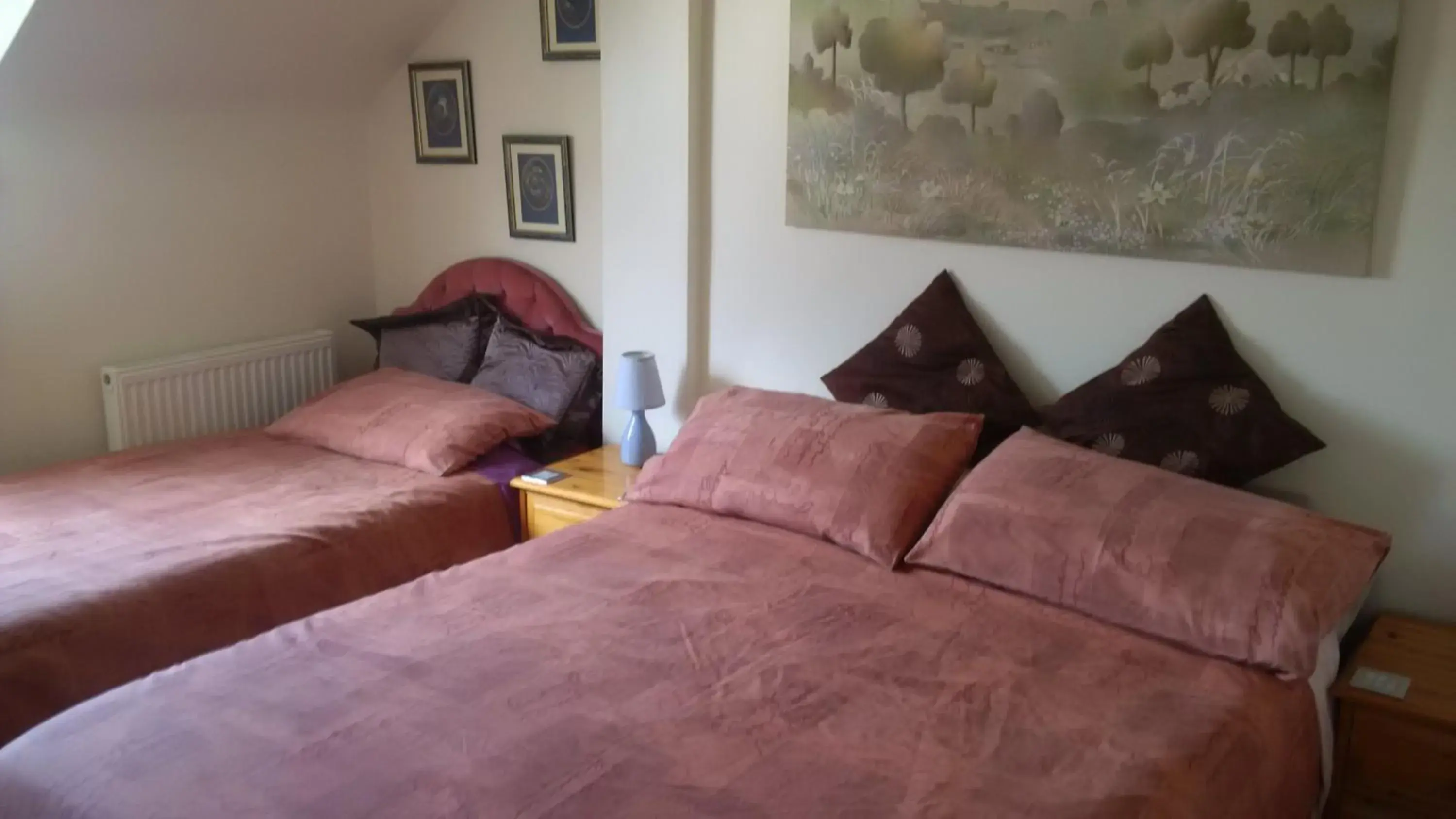 Double Room with Extra Bed - single occupancy in Hethersett Lodge Double Room with Extra Bed - single occupancy in Hethersett Lodge