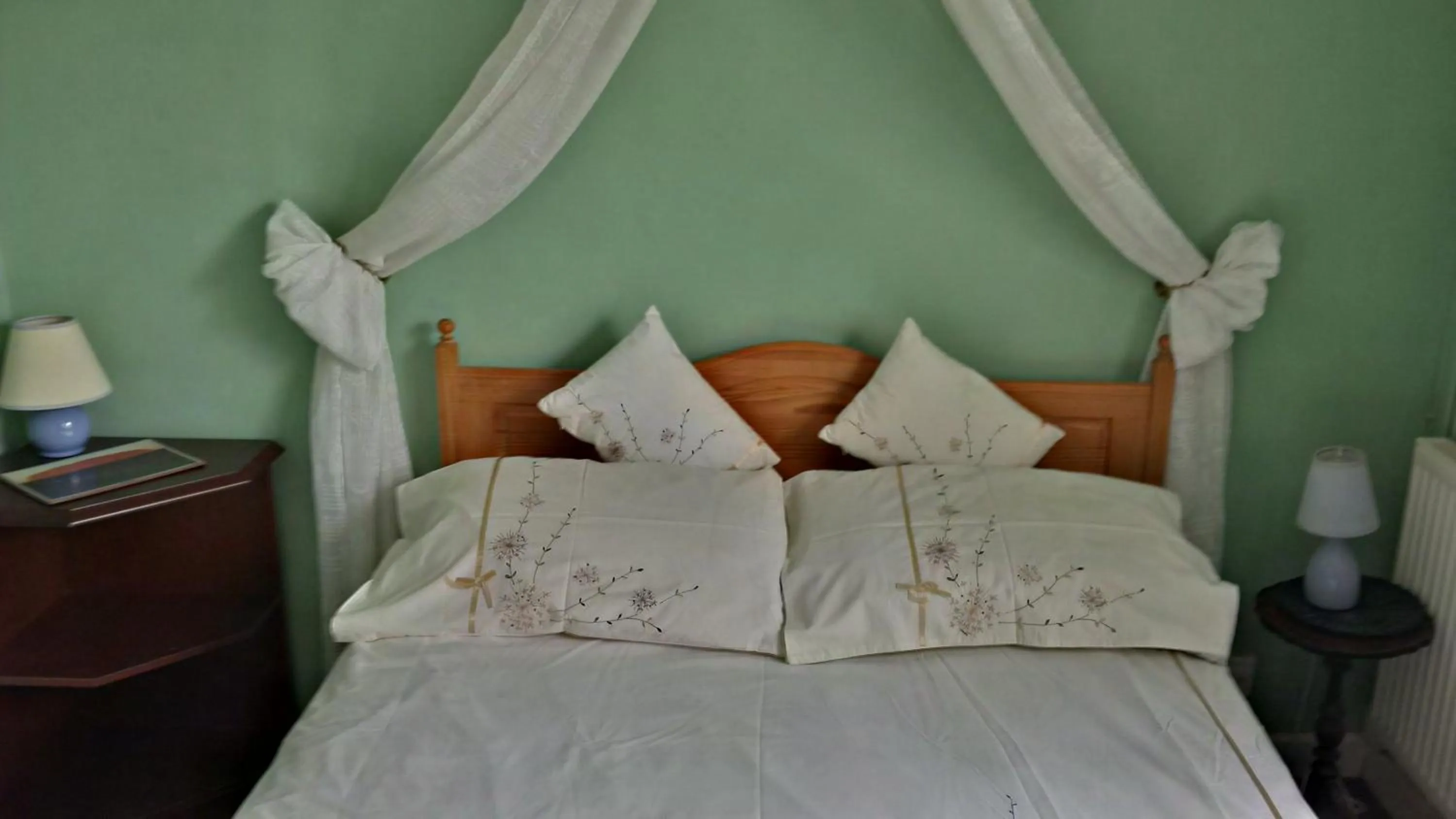 Property building in Hethersett Lodge