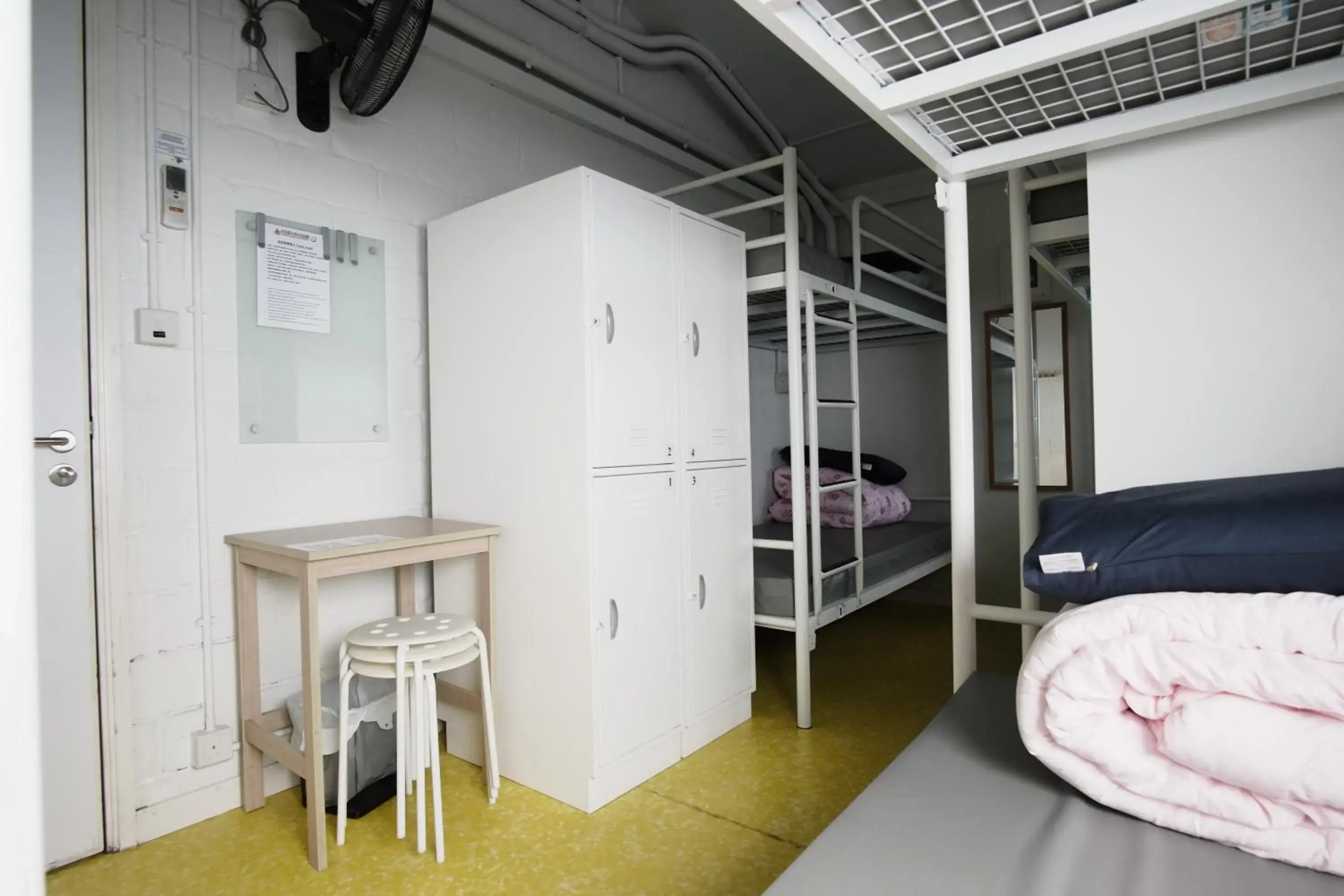 Bed in YHA Jockey Club Mt. Davis Youth Hostel Bed in YHA Jockey Club Mt. Davis Youth Hostel