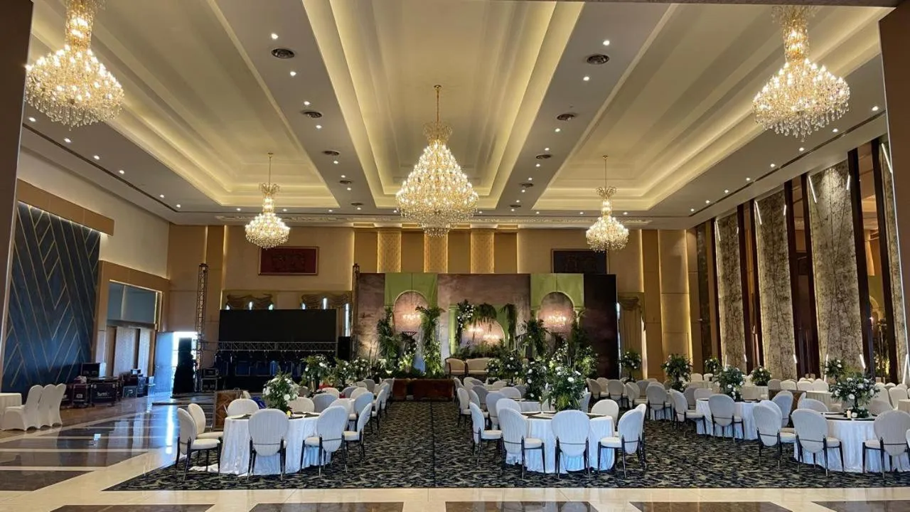 Grand Hotel Nawanshahr