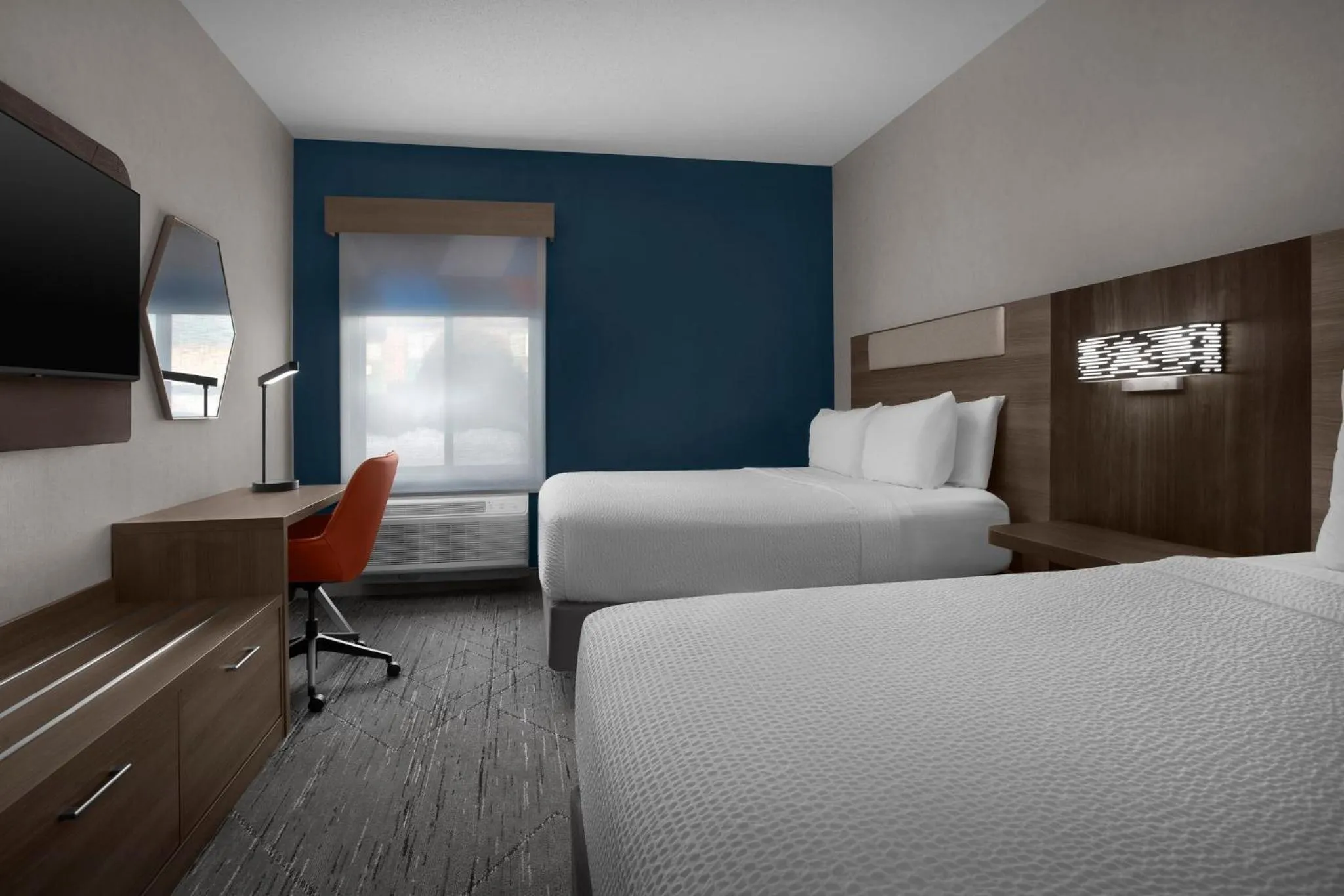 Photo of the whole room, Bed in Holiday Inn Express Fargo - West Acres by IHG