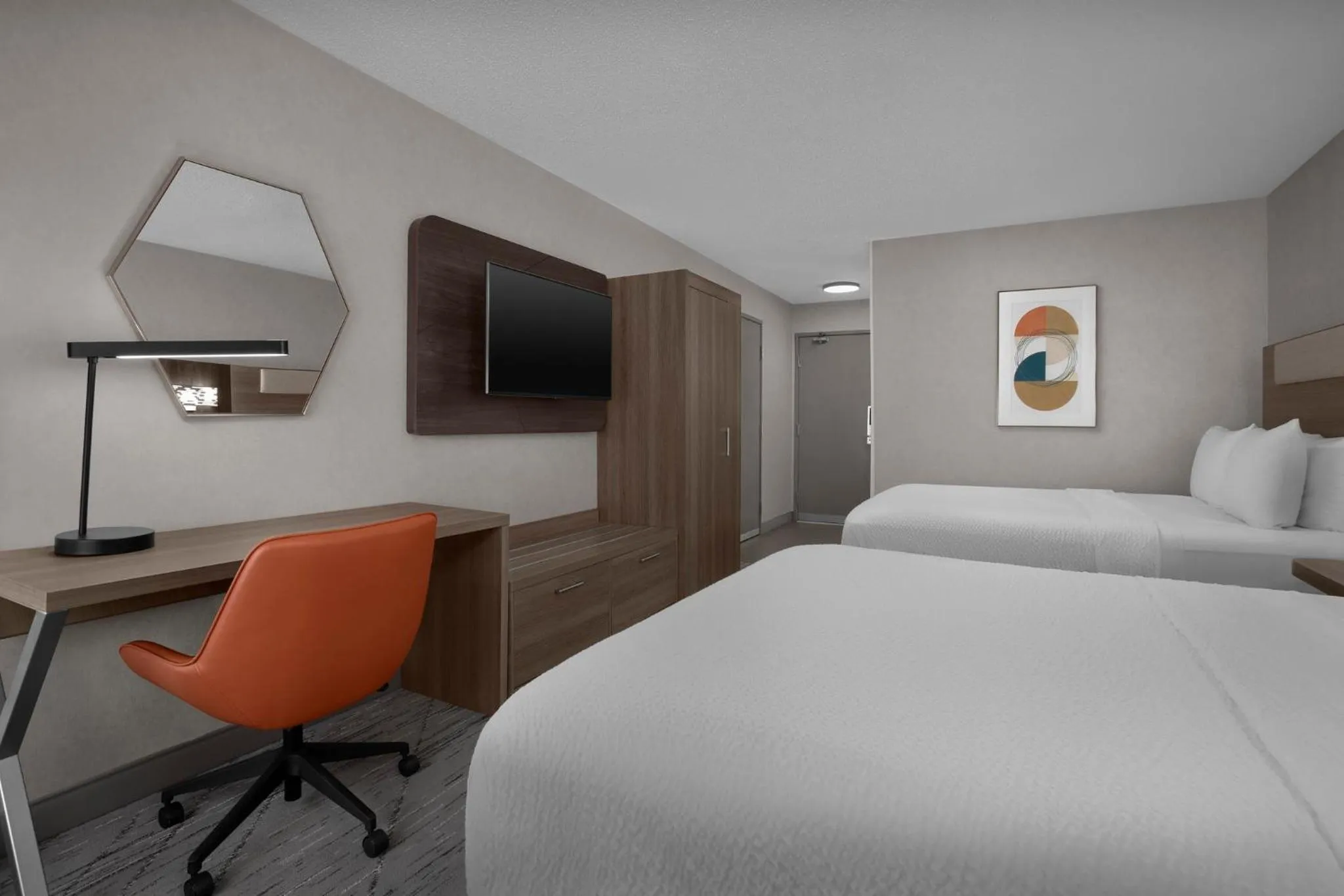 Photo of the whole room, Bed in Holiday Inn Express Fargo - West Acres by IHG