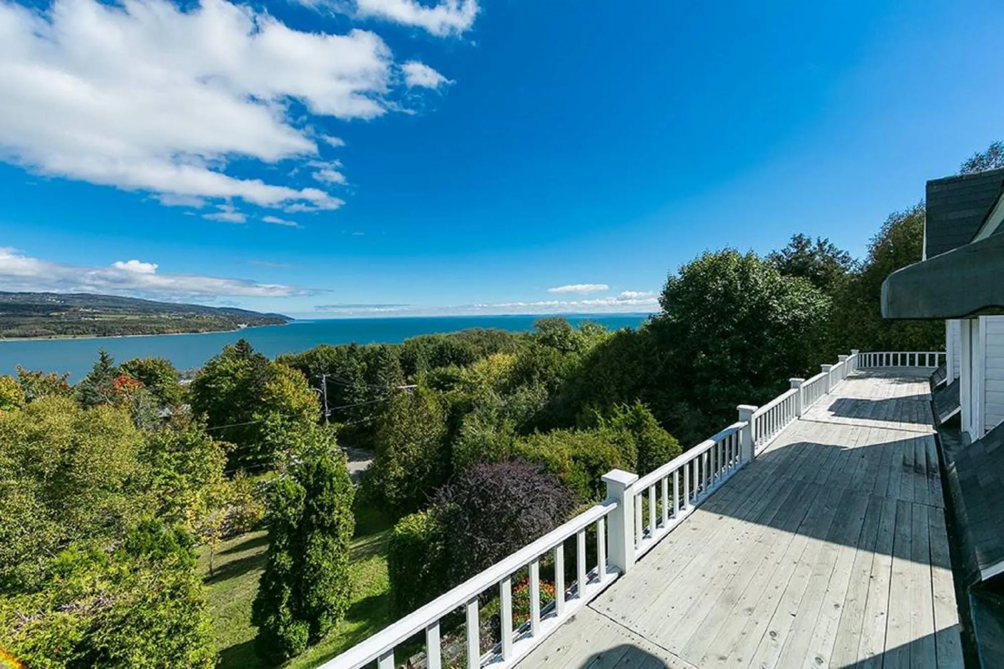 Balcony/Terrace in 241 - La Côte Fleurie - Les Immeubles Charlevoix