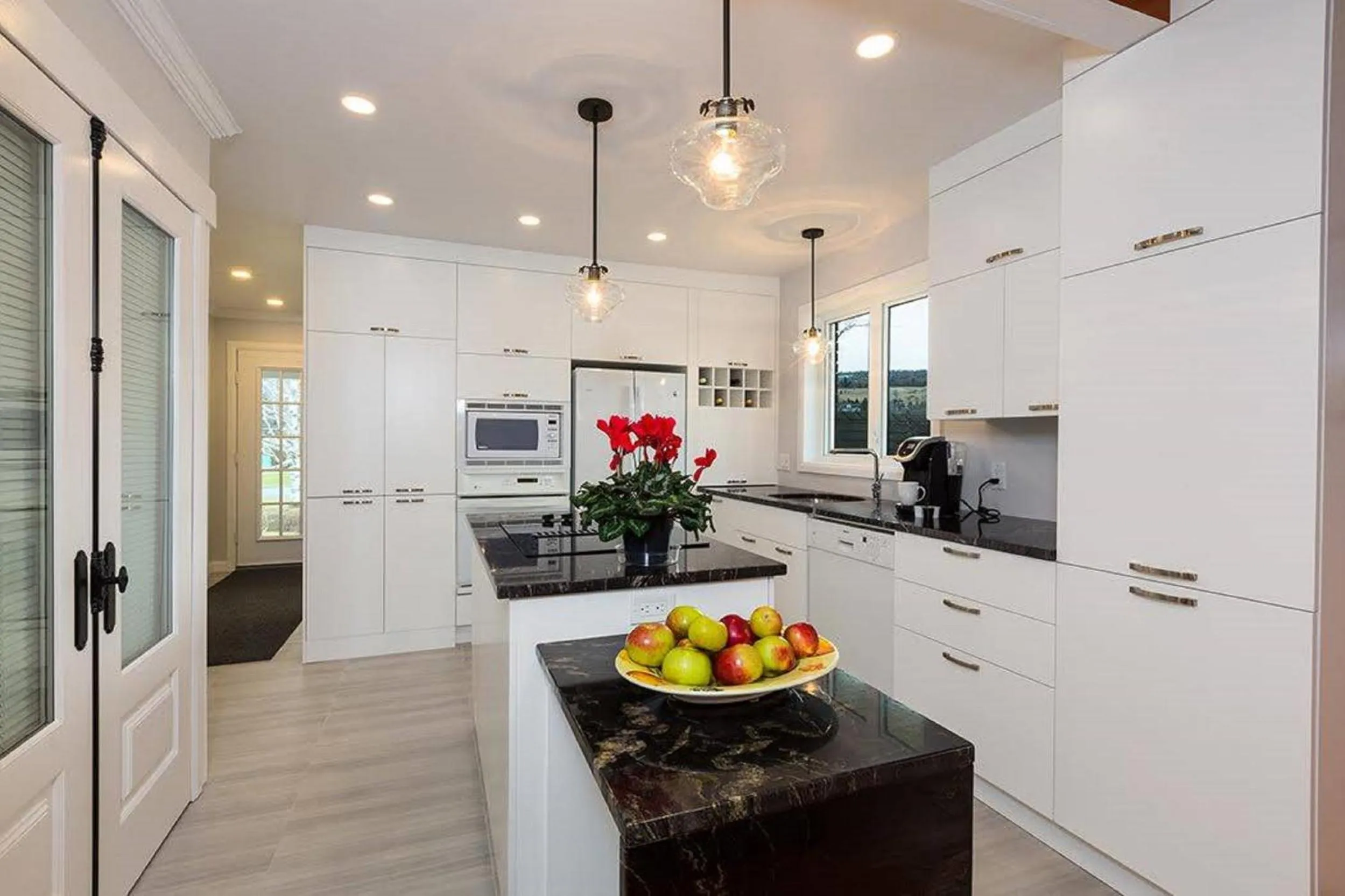 Kitchen or kitchenette in 271 - La Victorienne - Les Immeubles Charlevoix