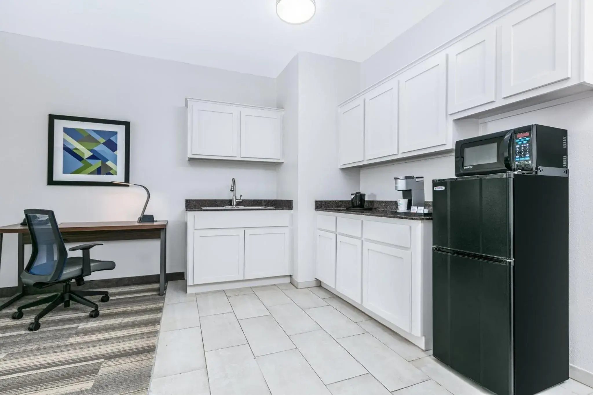 Photo of the whole room in Holiday Inn Express Hotel & Suites Clute-Lake Jackson by IHG Photo of the whole room in Holiday Inn Express Hotel & Suites Clute-Lake Jackson by IHG