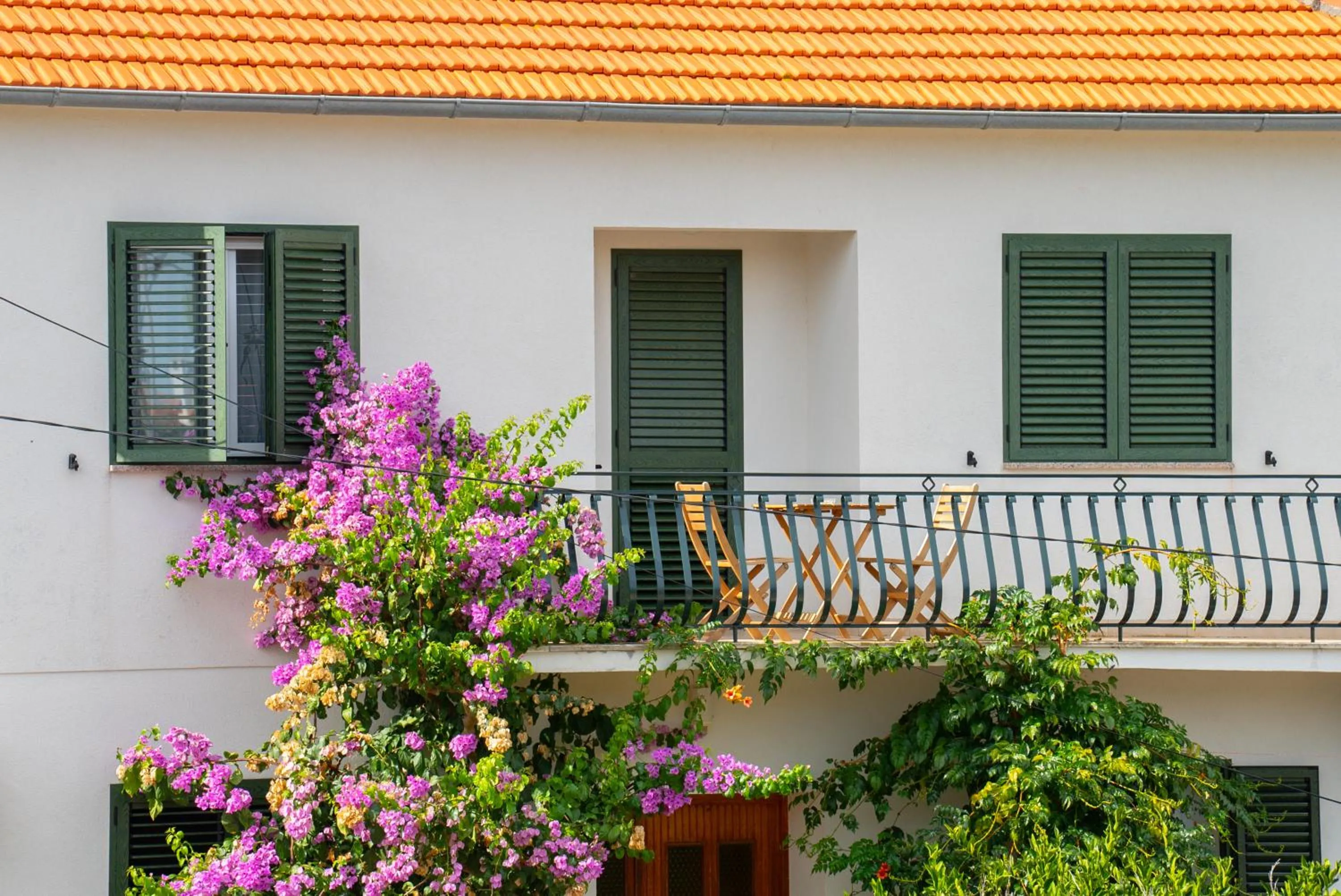 Nikola accommodation