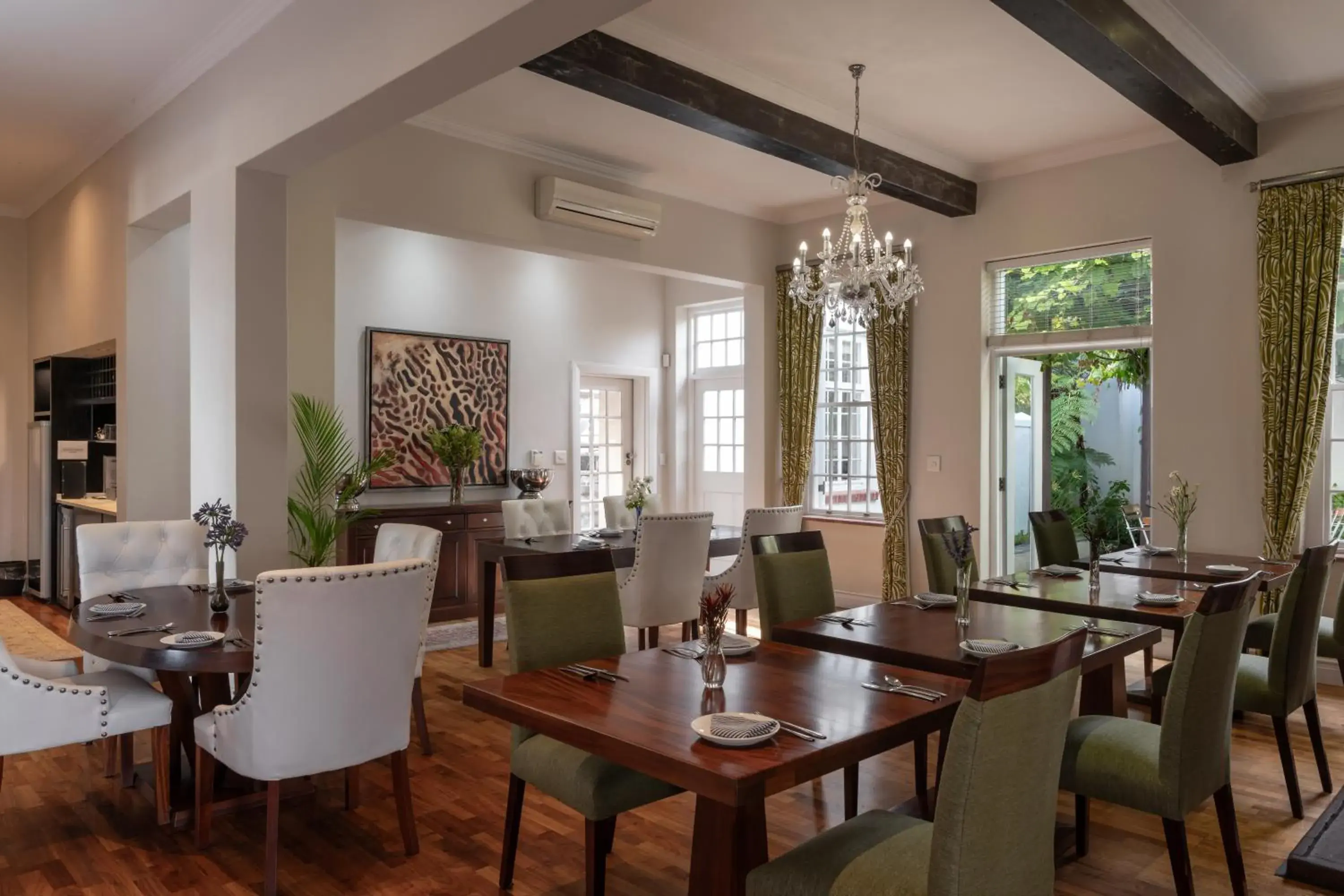 Wild Mushroom Country House Wild Mushroom Country House