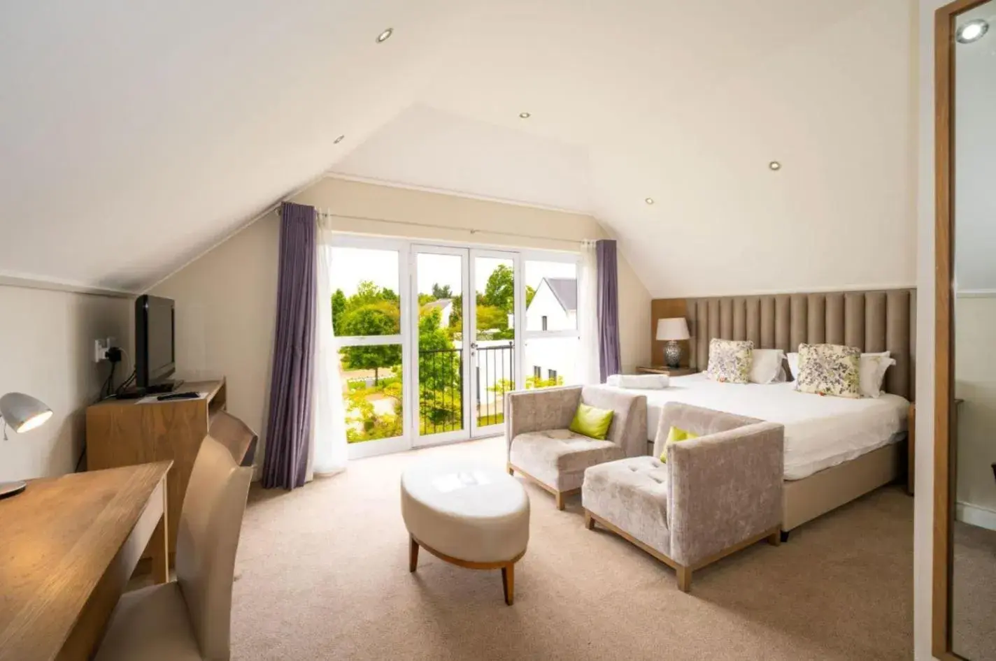 Standard Double Room in Wild Mushroom Country House Standard Double Room in Wild Mushroom Country House