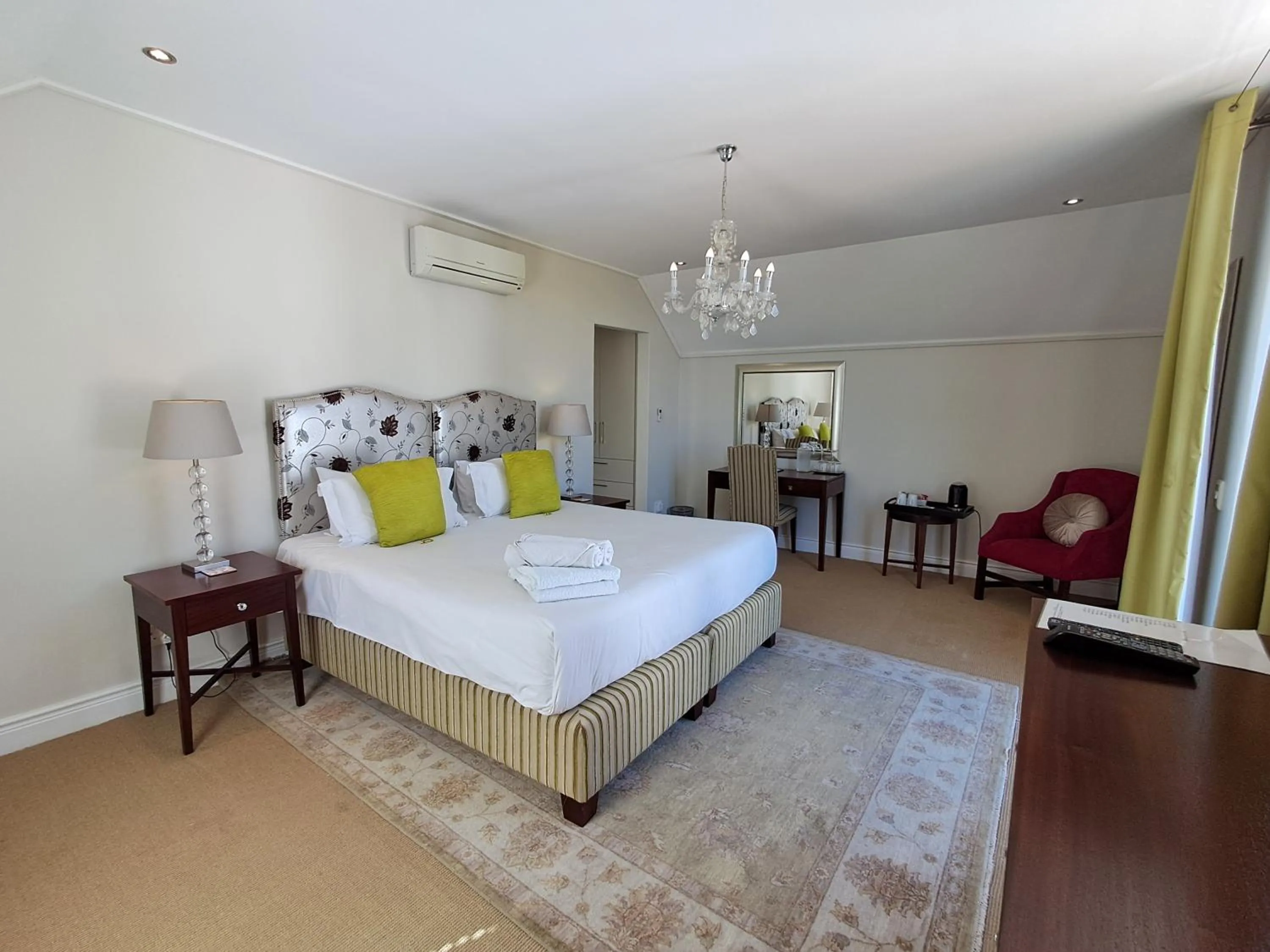 Bed in Wild Mushroom Country House