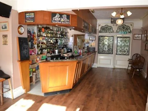 Lounge or bar in The Sandrock Lynton