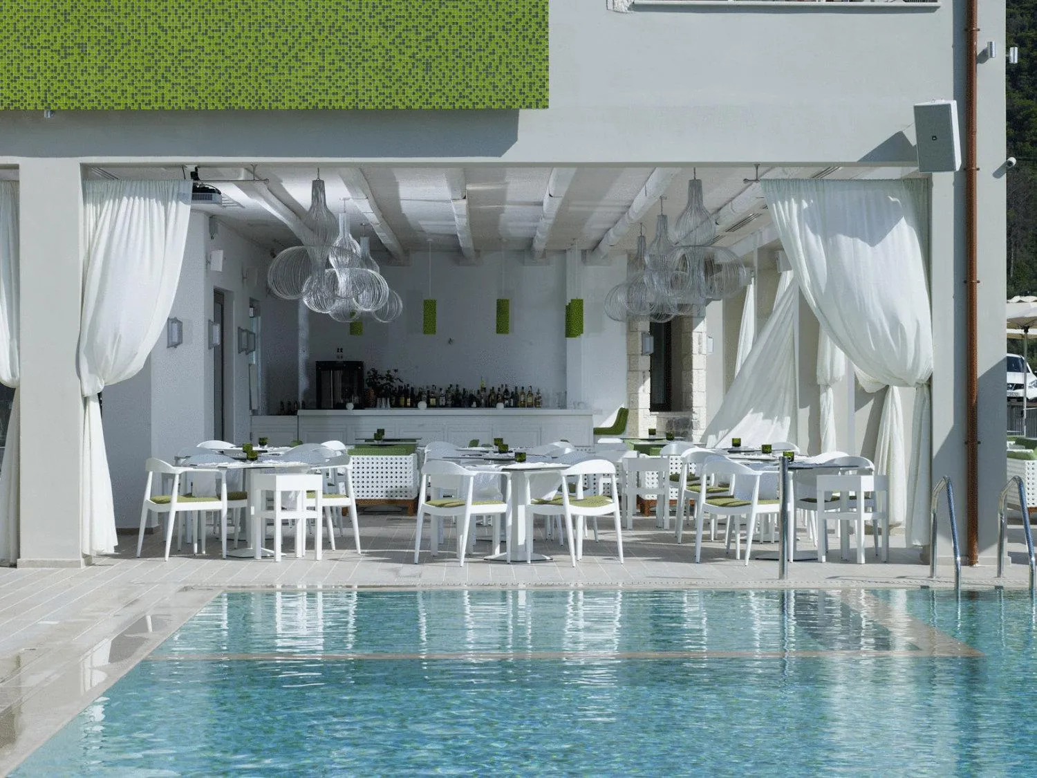 Day in Salvator Villas & Spa Hotel