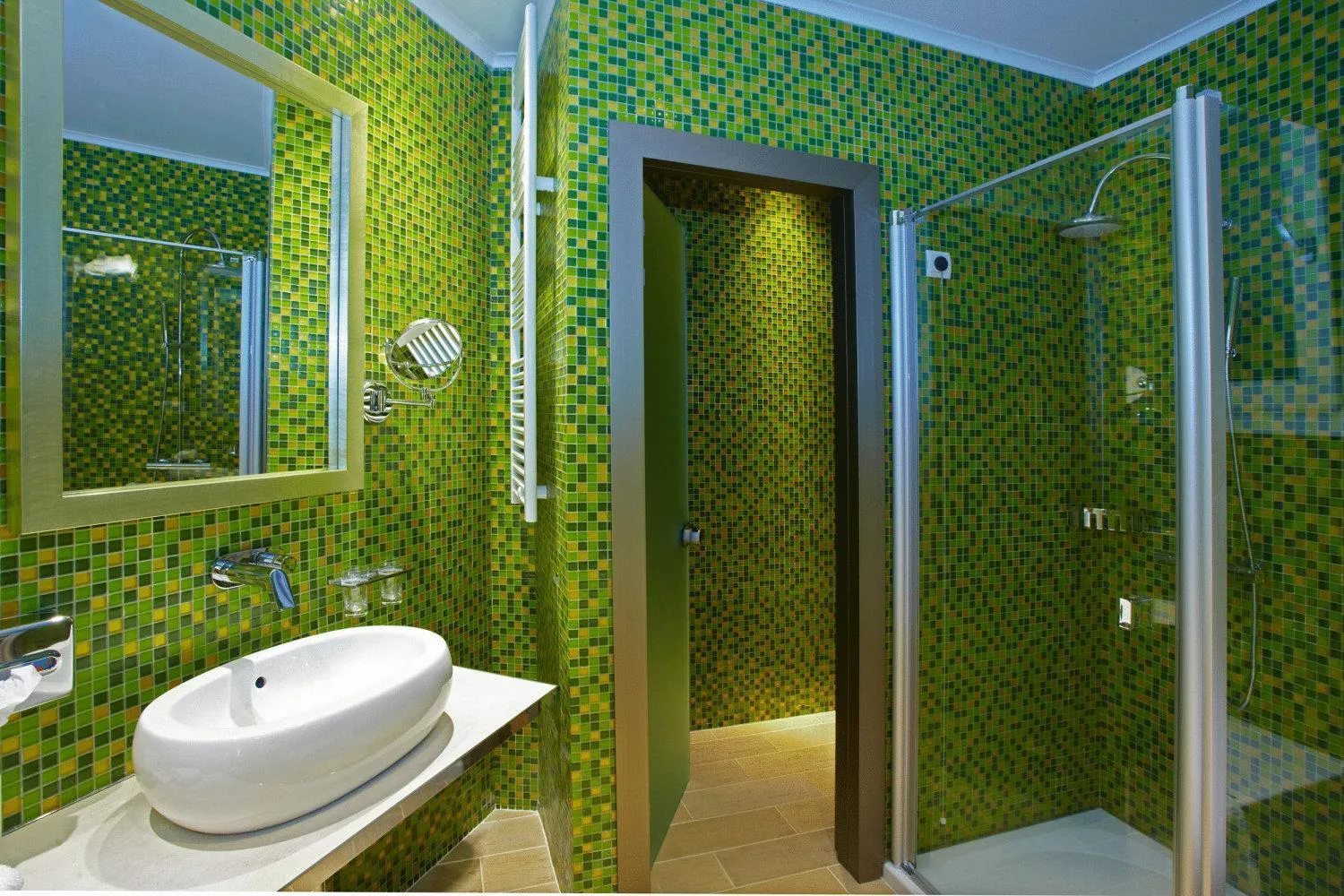 Bathroom in Salvator Villas & Spa Hotel