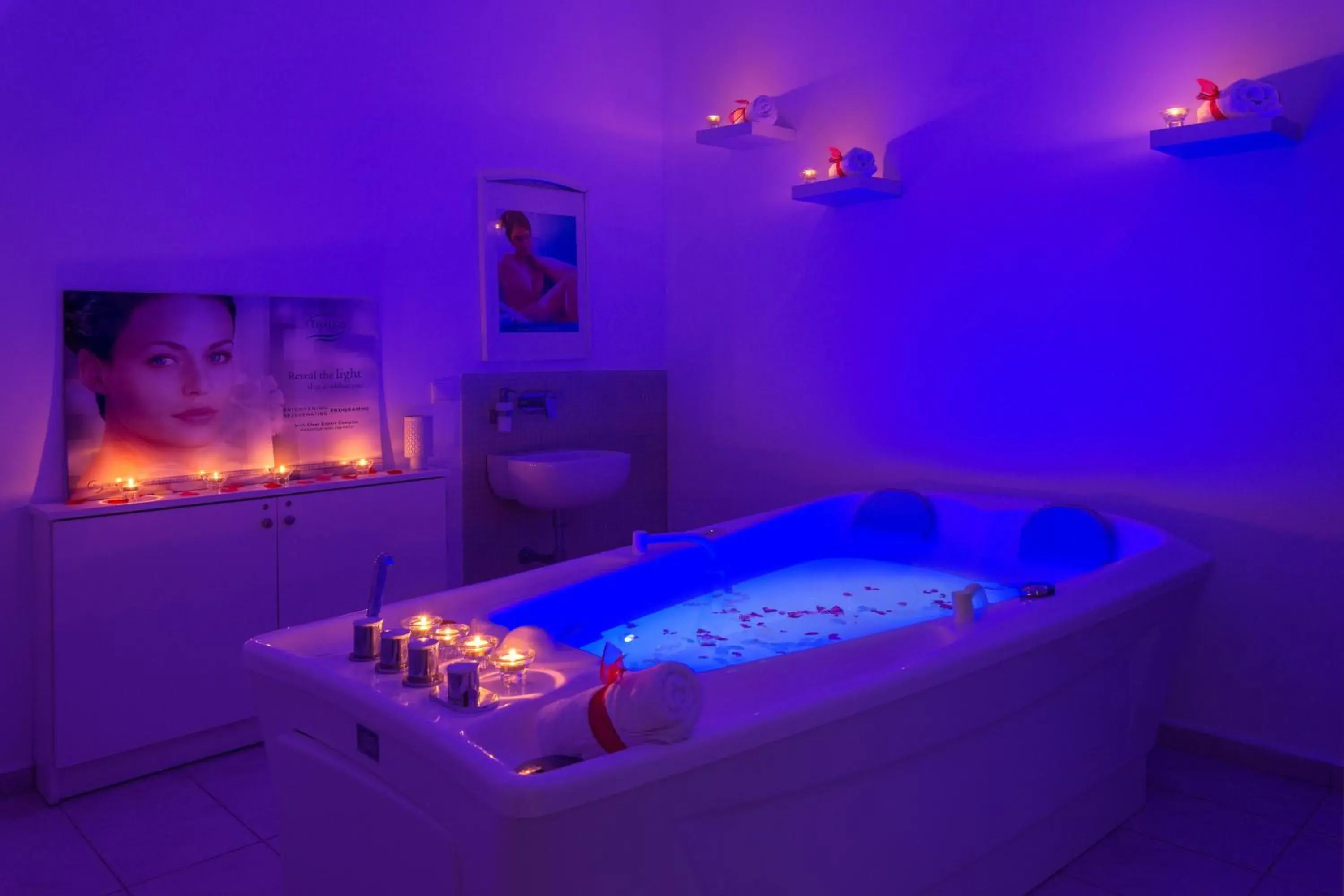 Spa and wellness centre/facilities in Salvator Villas & Spa Hotel Spa and wellness centre/facilities in Salvator Villas & Spa Hotel