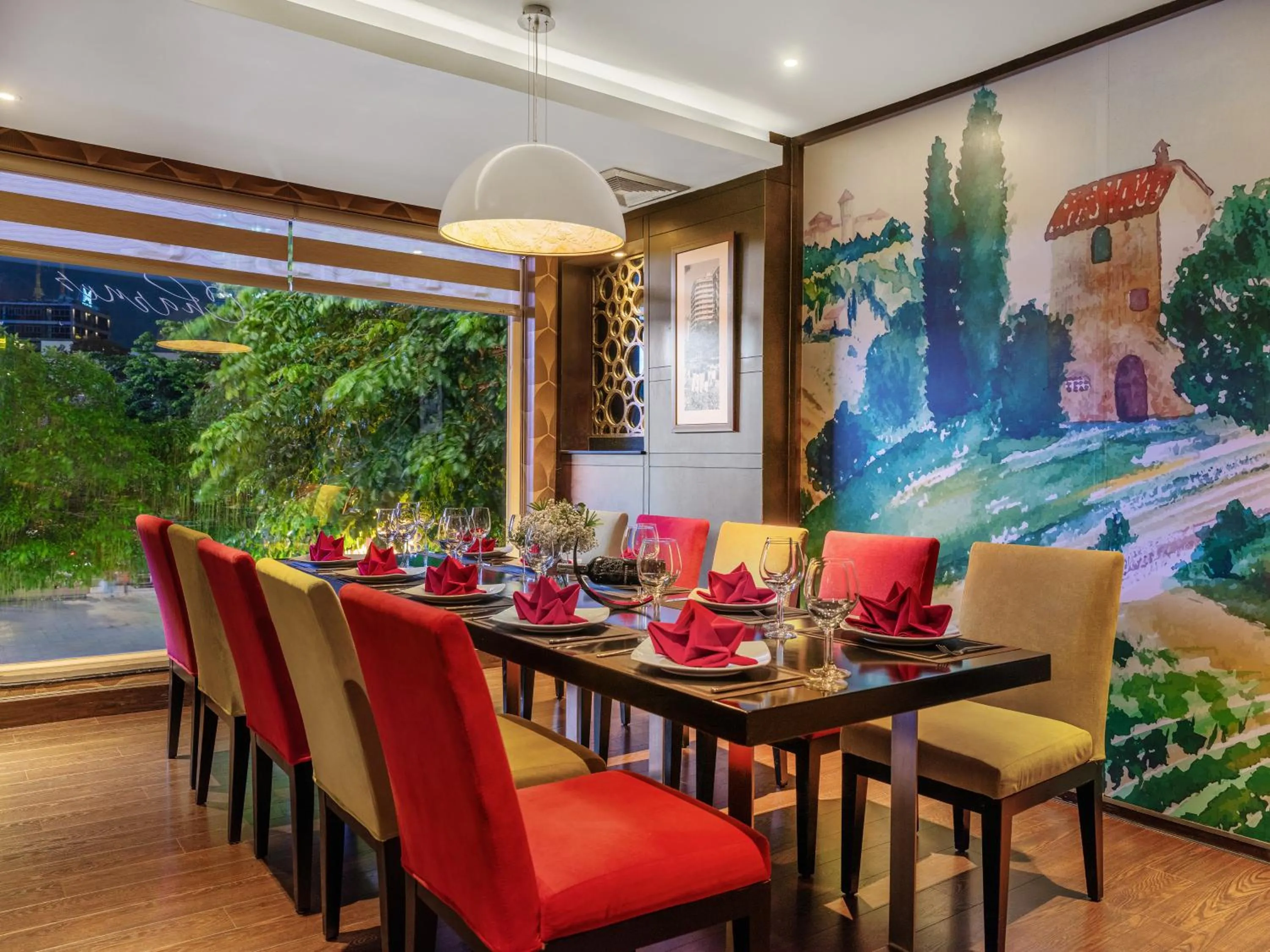 Dining area in Palace Hotel Saigon