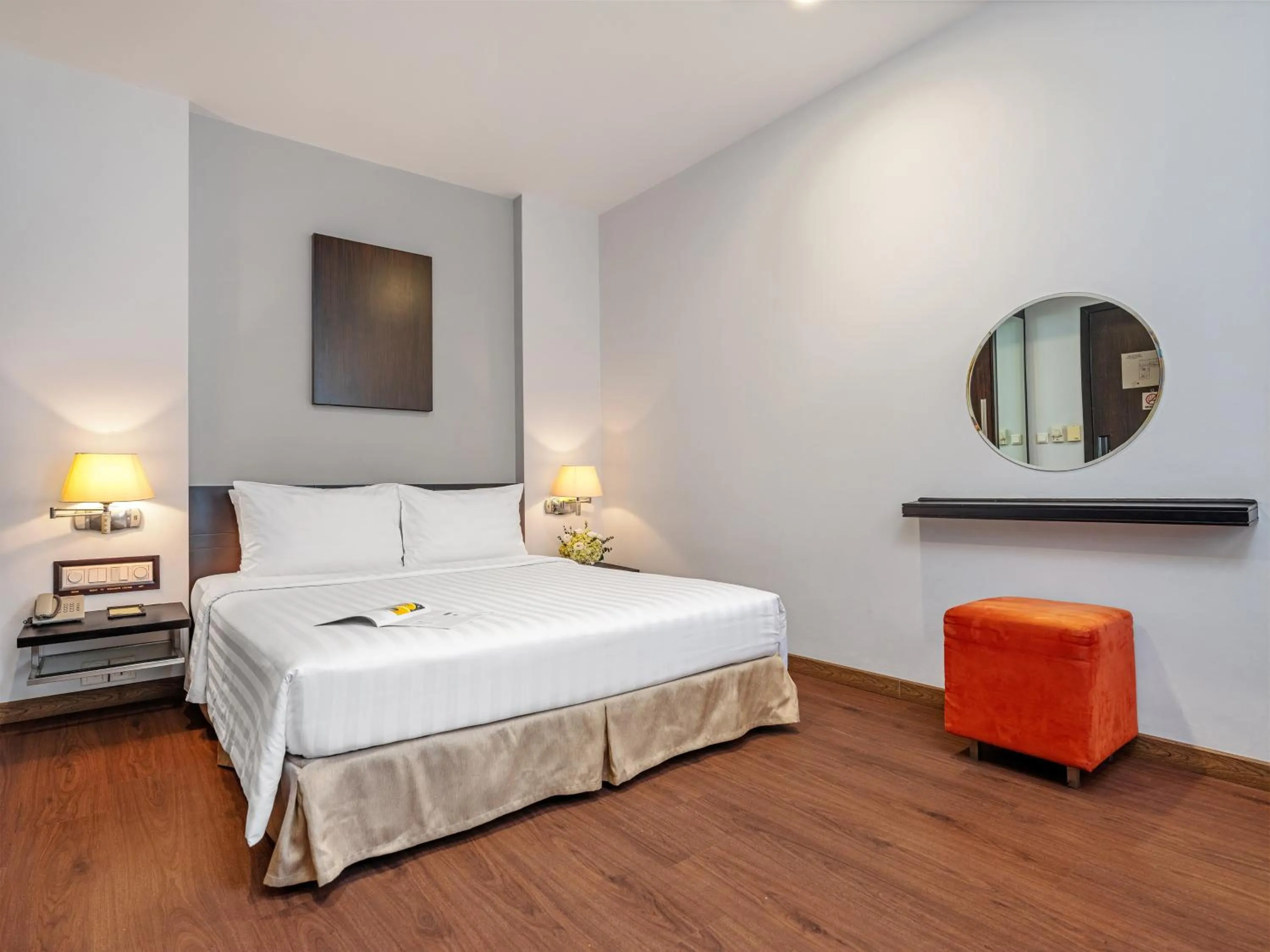 Bedroom, Bed in Palace Hotel Saigon