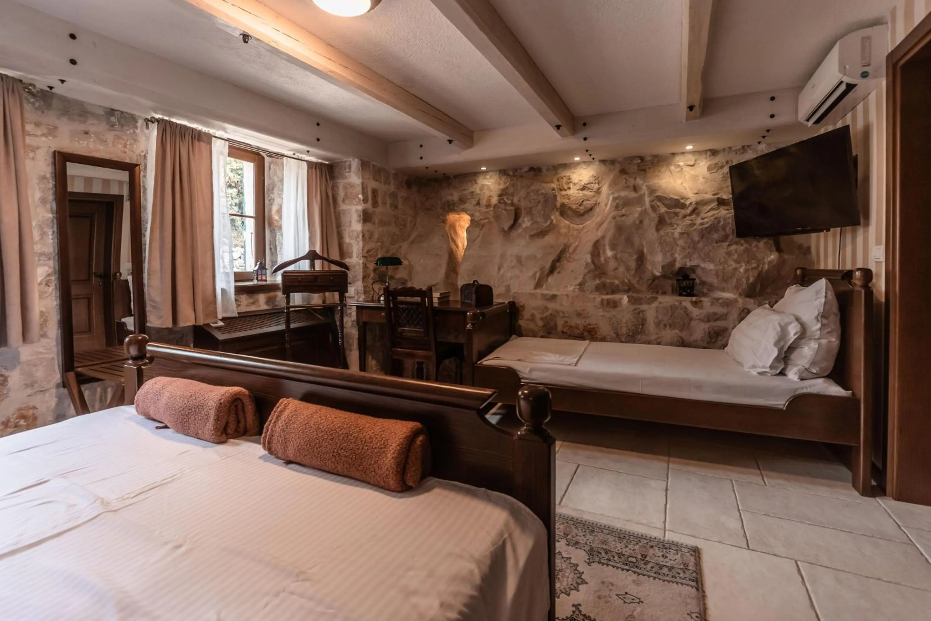 Bed in Talići Hill - Rustic Villas