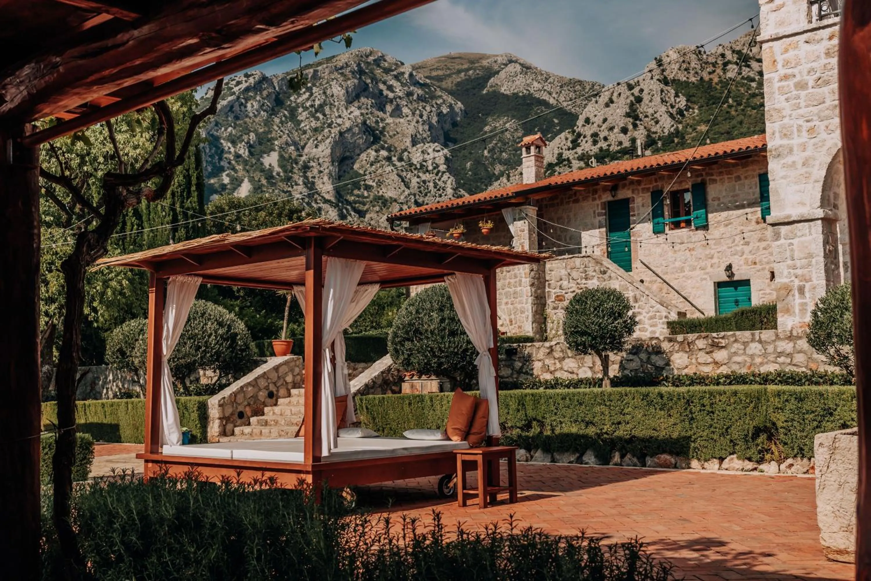 Property building in Talići Hill - Rustic Villas