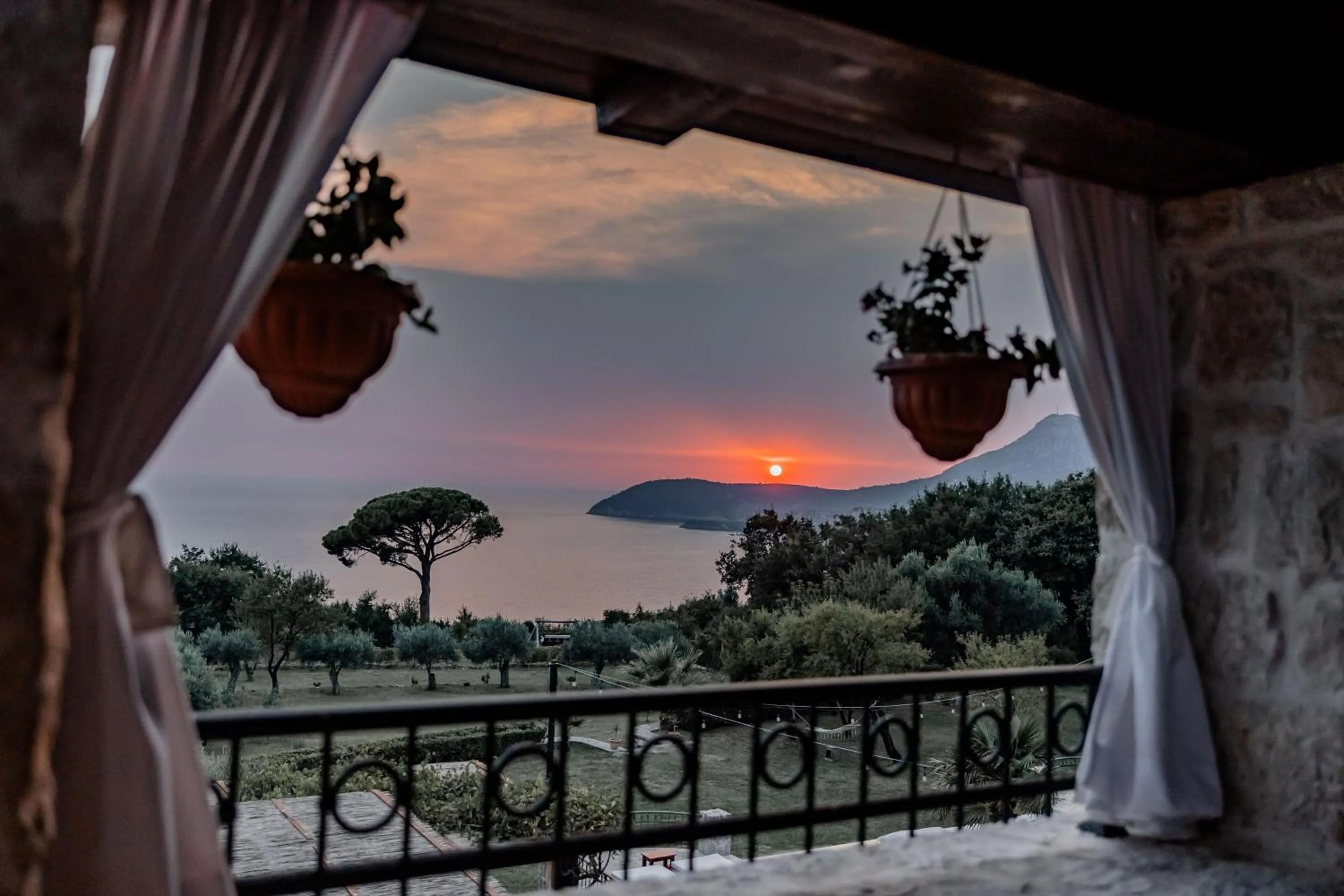 Natural landscape in Talići Hill - Rustic Villas