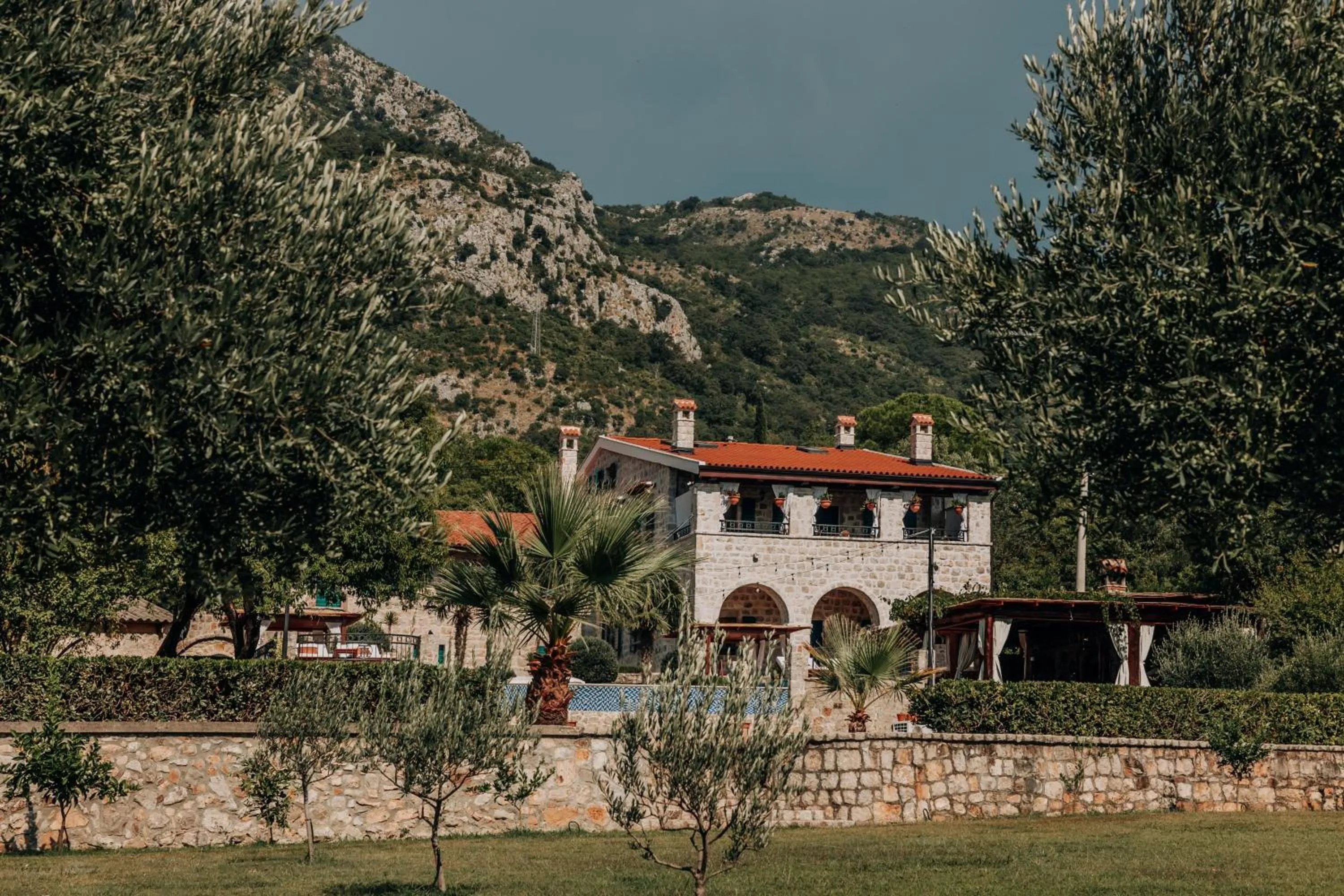 Property building in Talići Hill - Rustic Villas