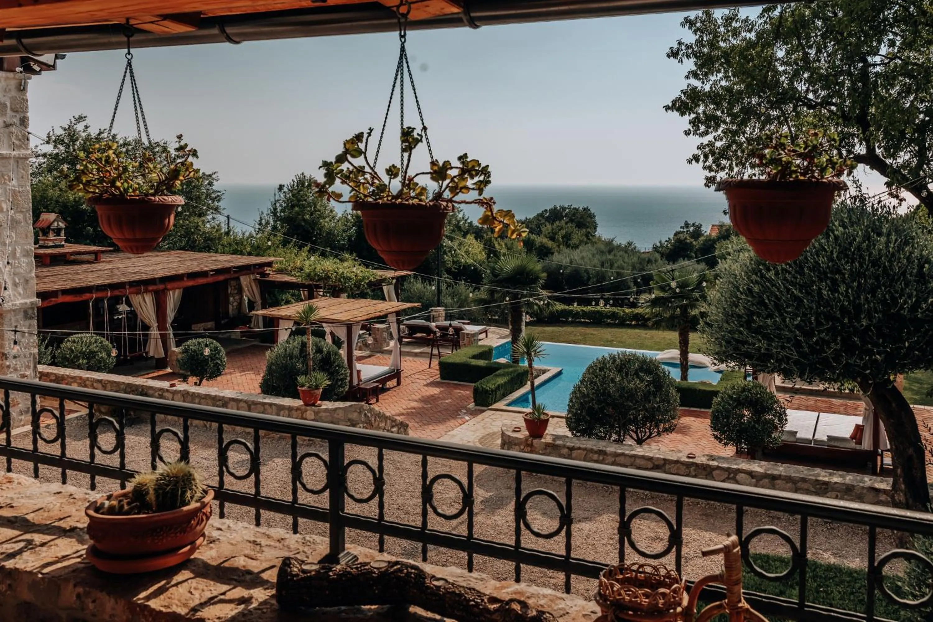 Patio in Talići Hill - Rustic Villas