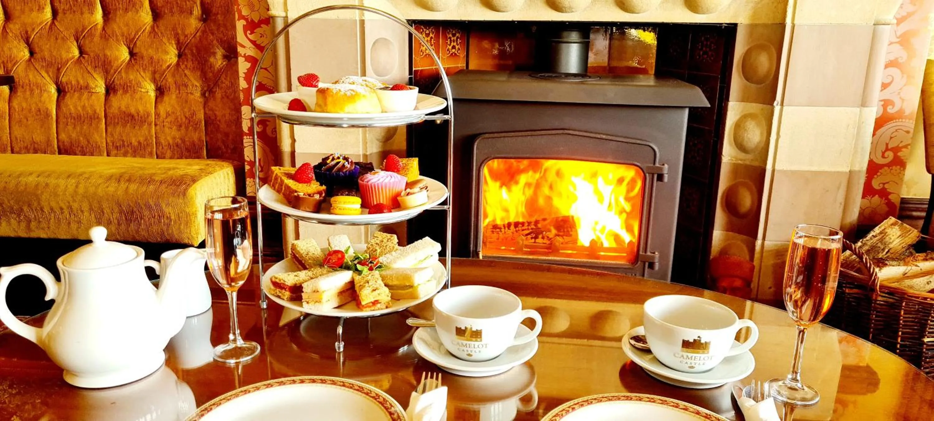 Lunch in Camelot Castle Hotel