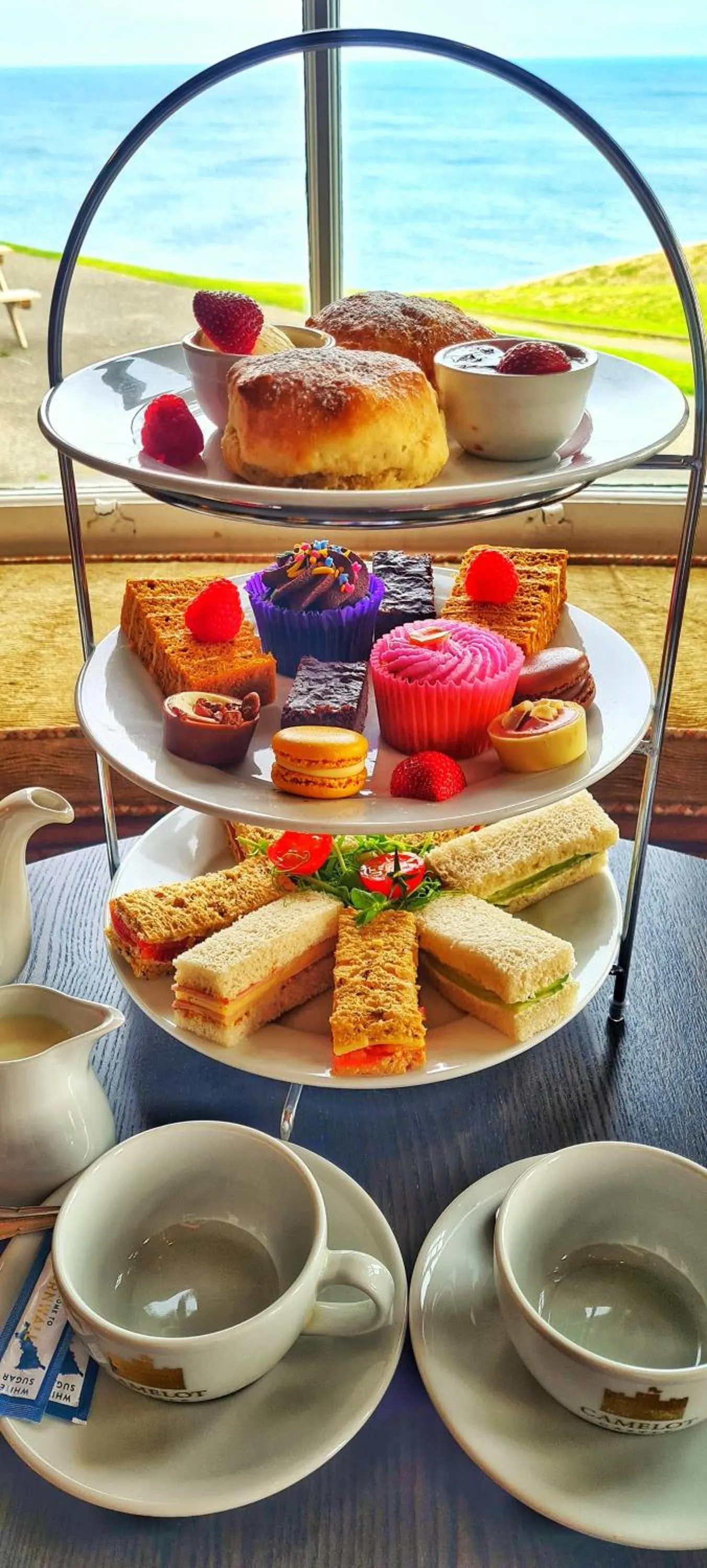 Restaurant/places to eat in Camelot Castle Hotel