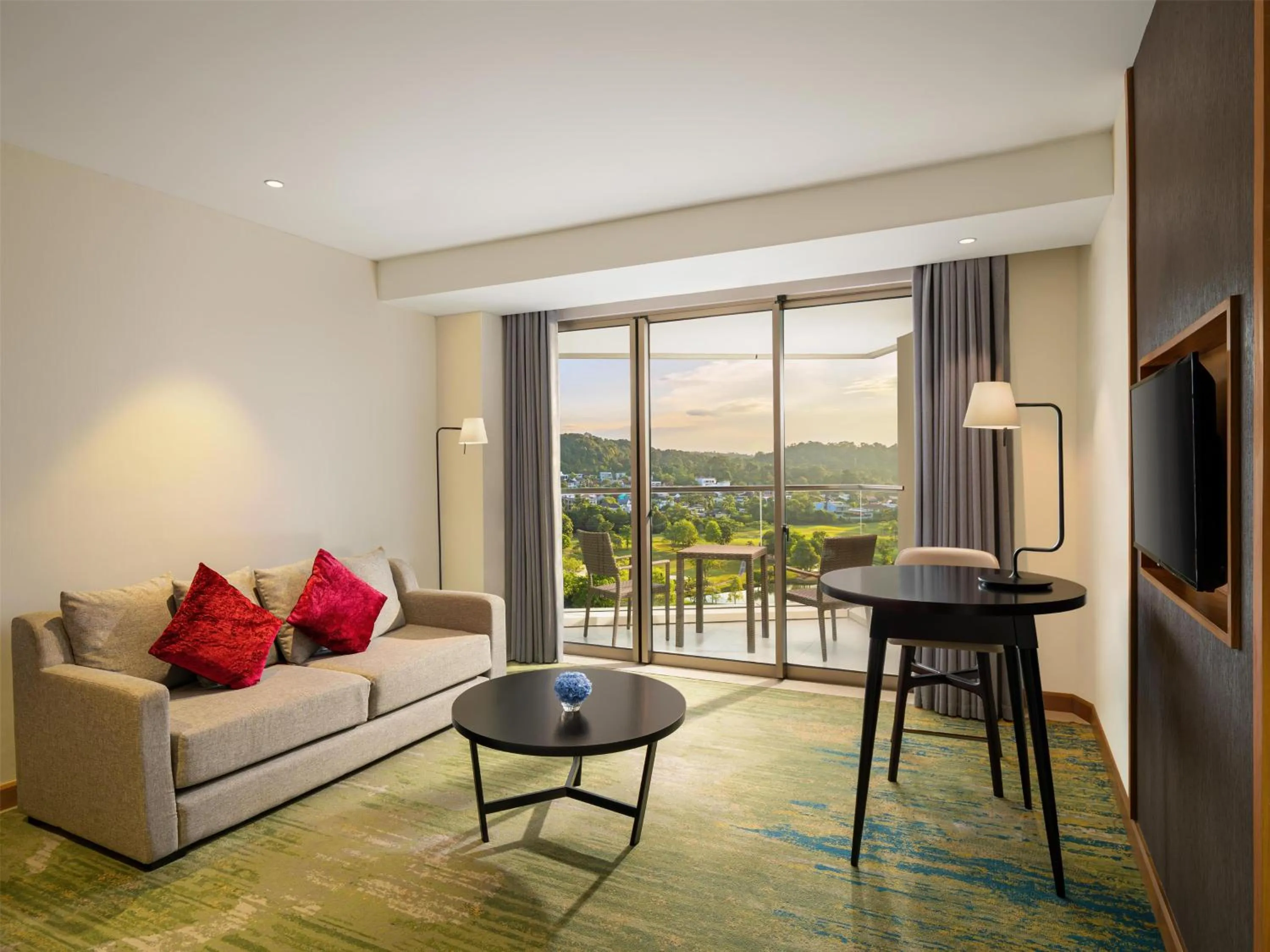 Photo of the whole room in Radisson Golf & Convention Center Batam