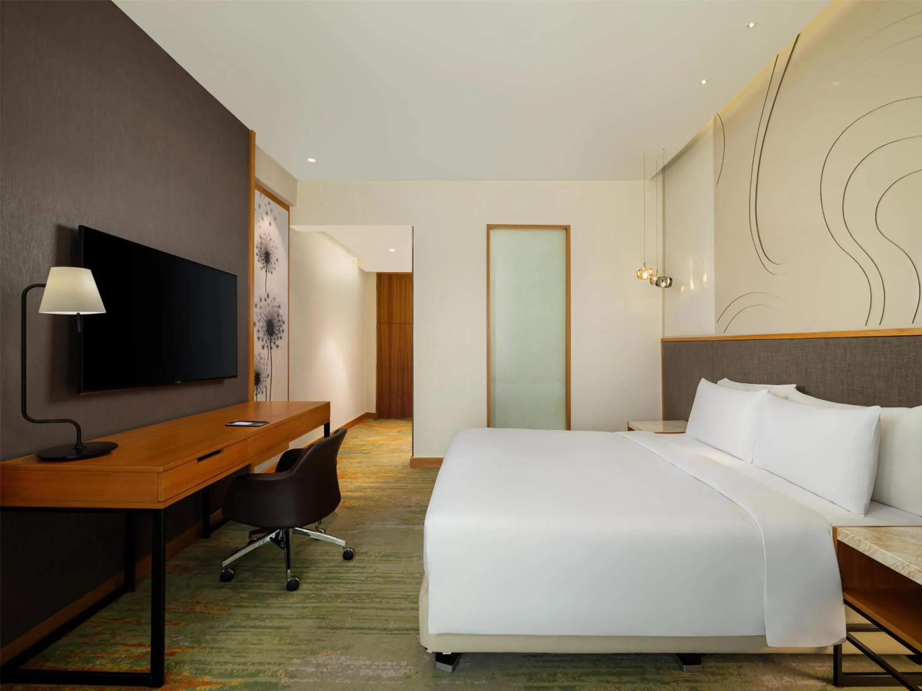 Bedroom, Bed in Radisson Golf & Convention Center Batam Bedroom, Bed in Radisson Golf & Convention Center Batam