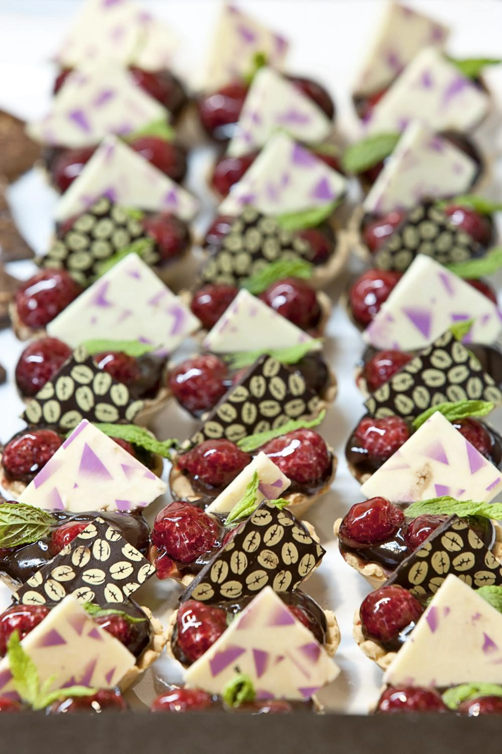 Restaurant/places to eat in Apollonion Asterias Resort and Spa