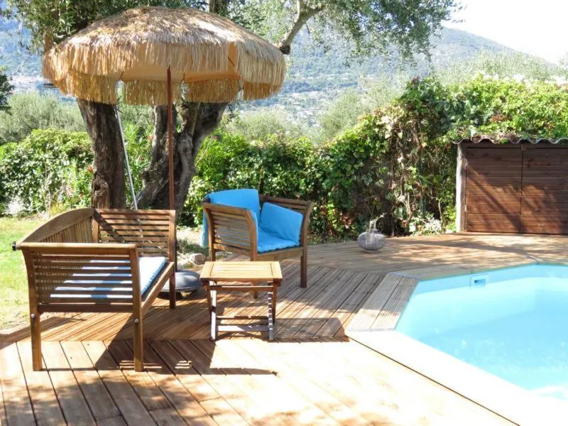 Swimming pool in Hotel mon Soleil