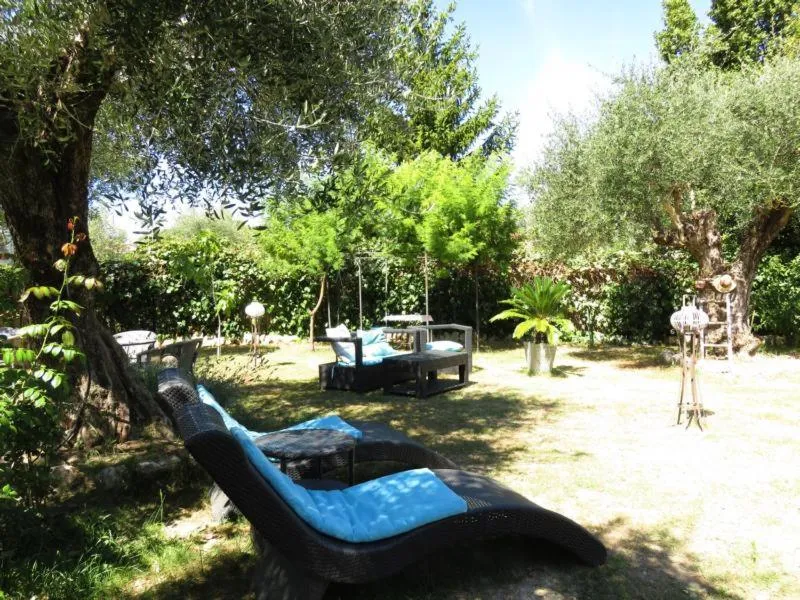 Garden in Hotel mon Soleil