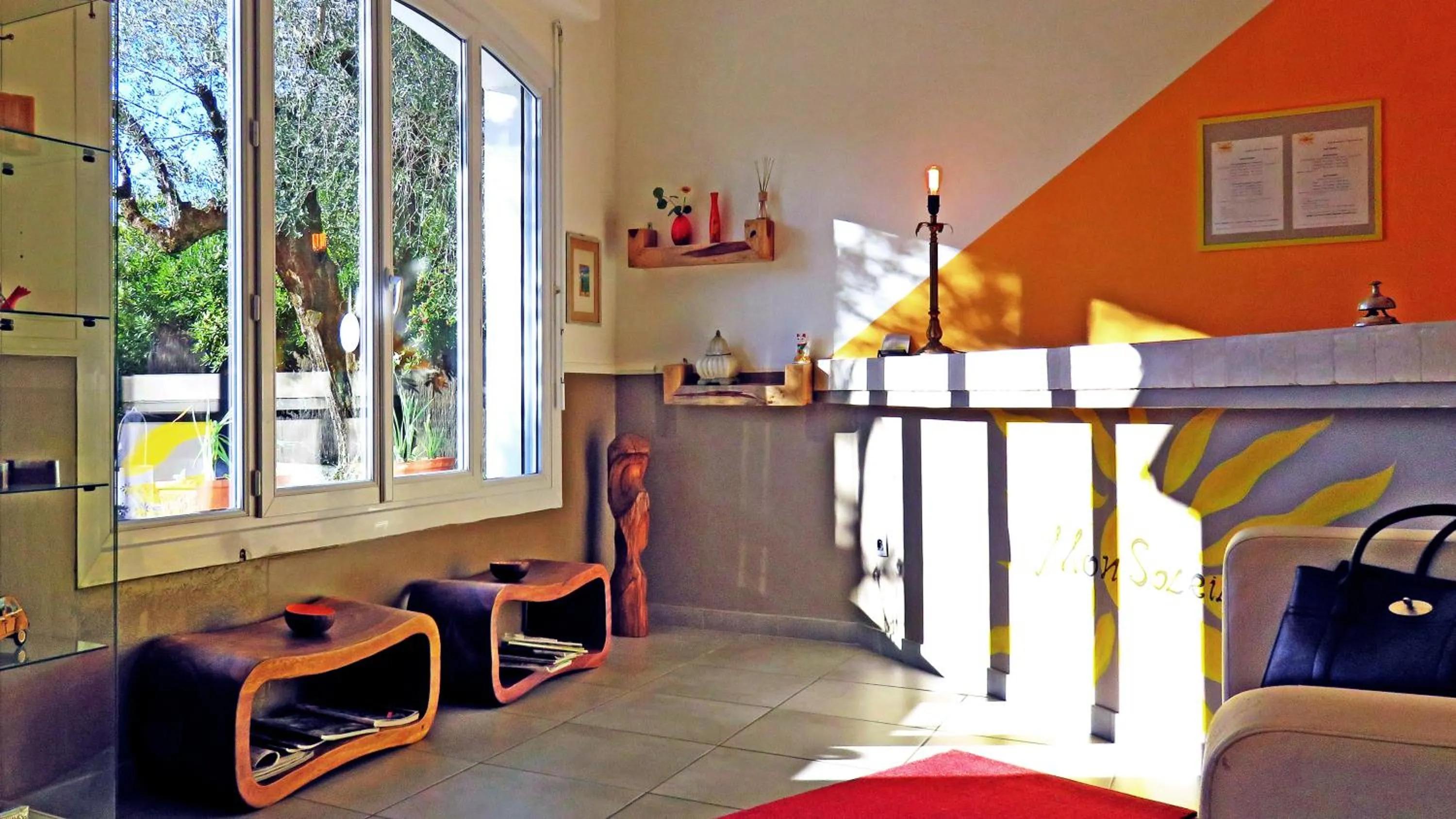 Lobby or reception in Hotel mon Soleil