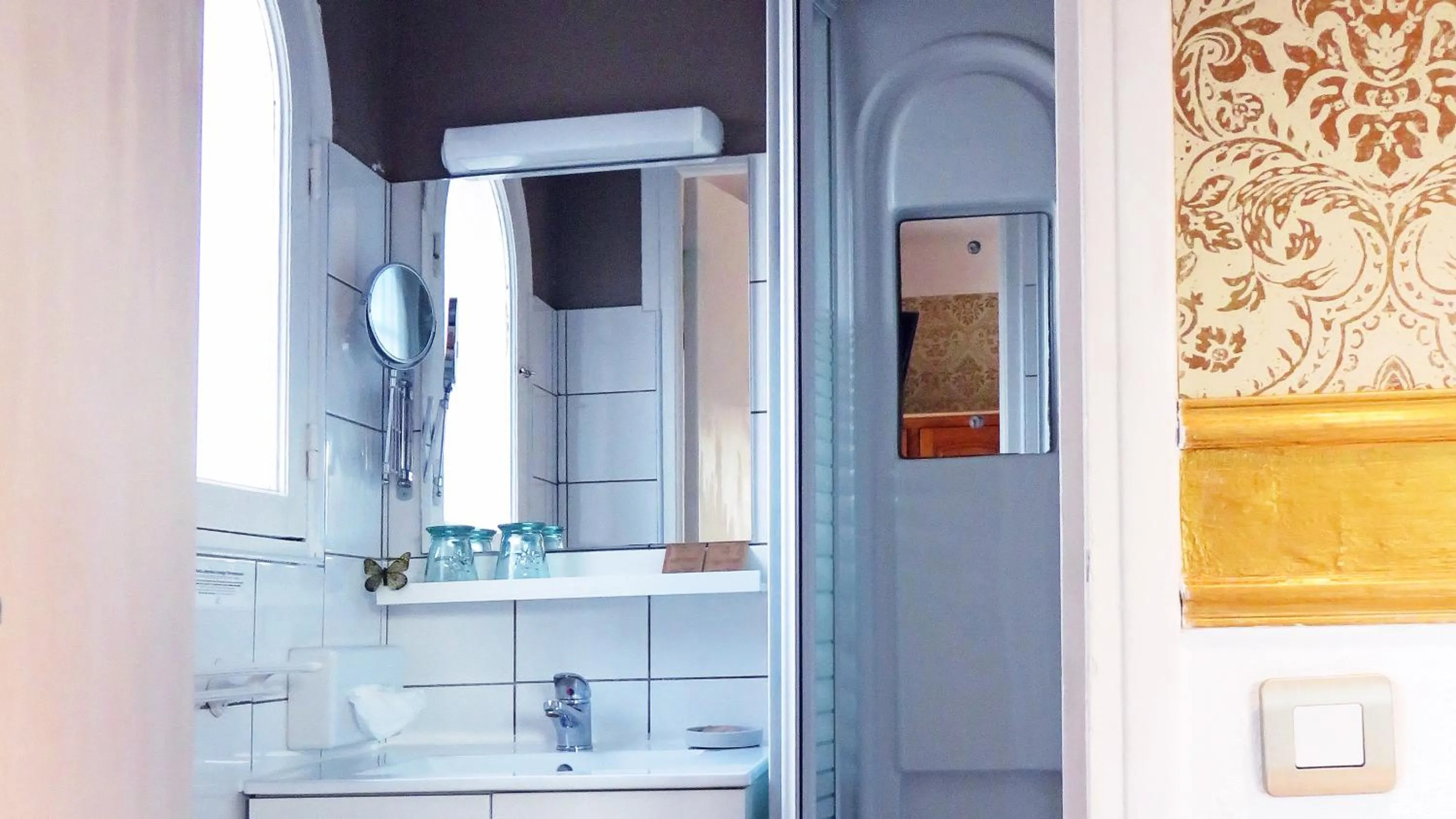 Bathroom in Hotel mon Soleil