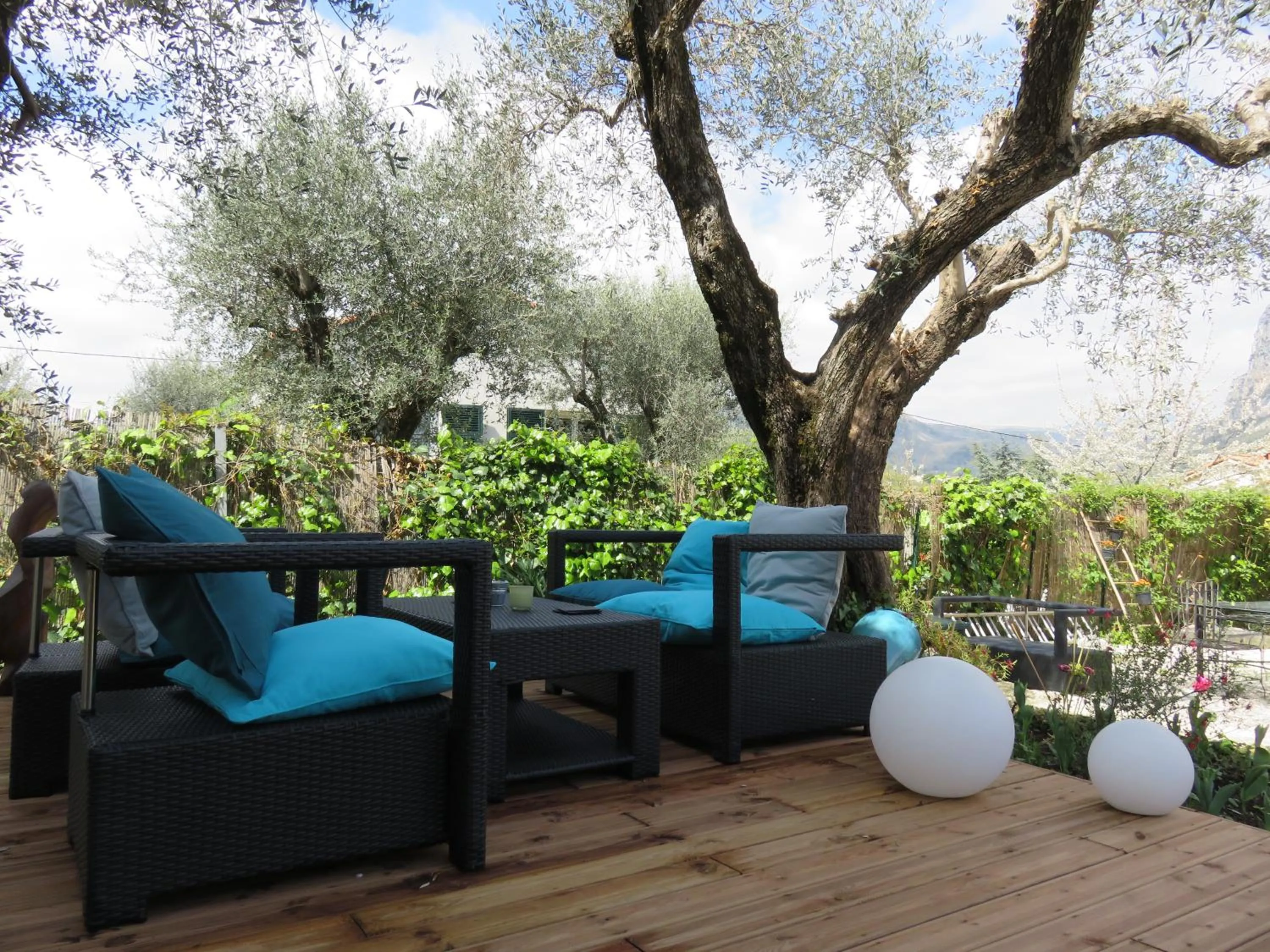 Patio in Hotel mon Soleil