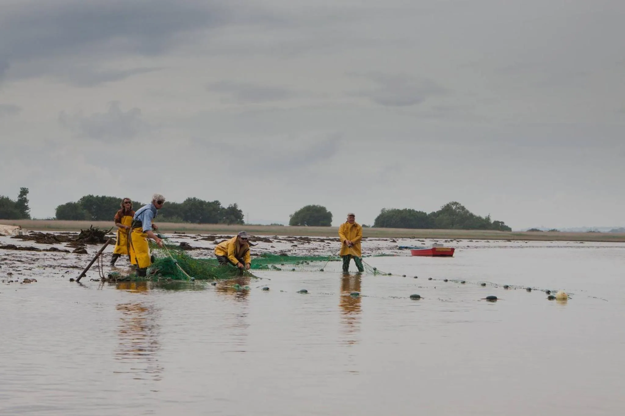 People in The Salutation Inn