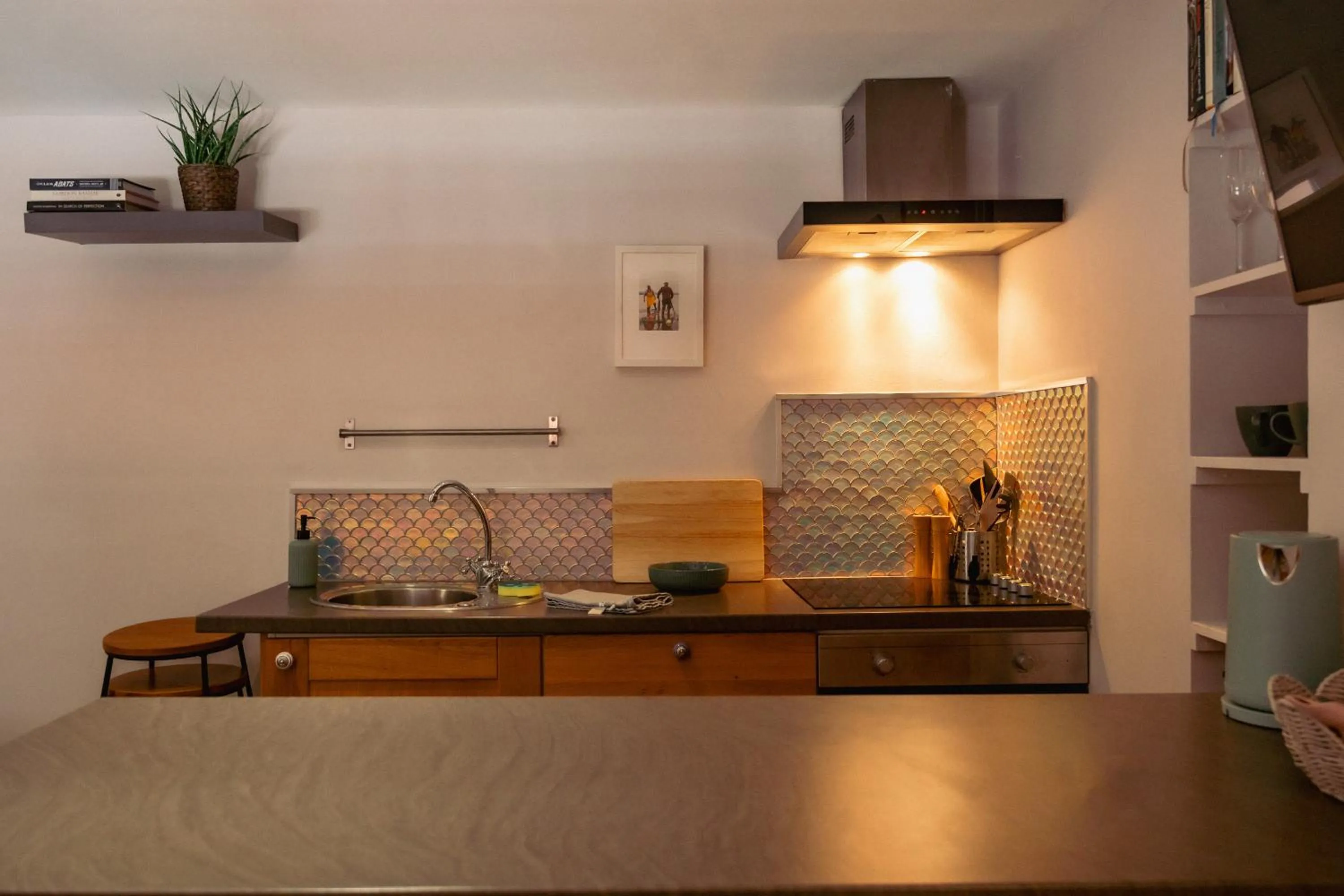 Kitchen or kitchenette in The Salutation Inn