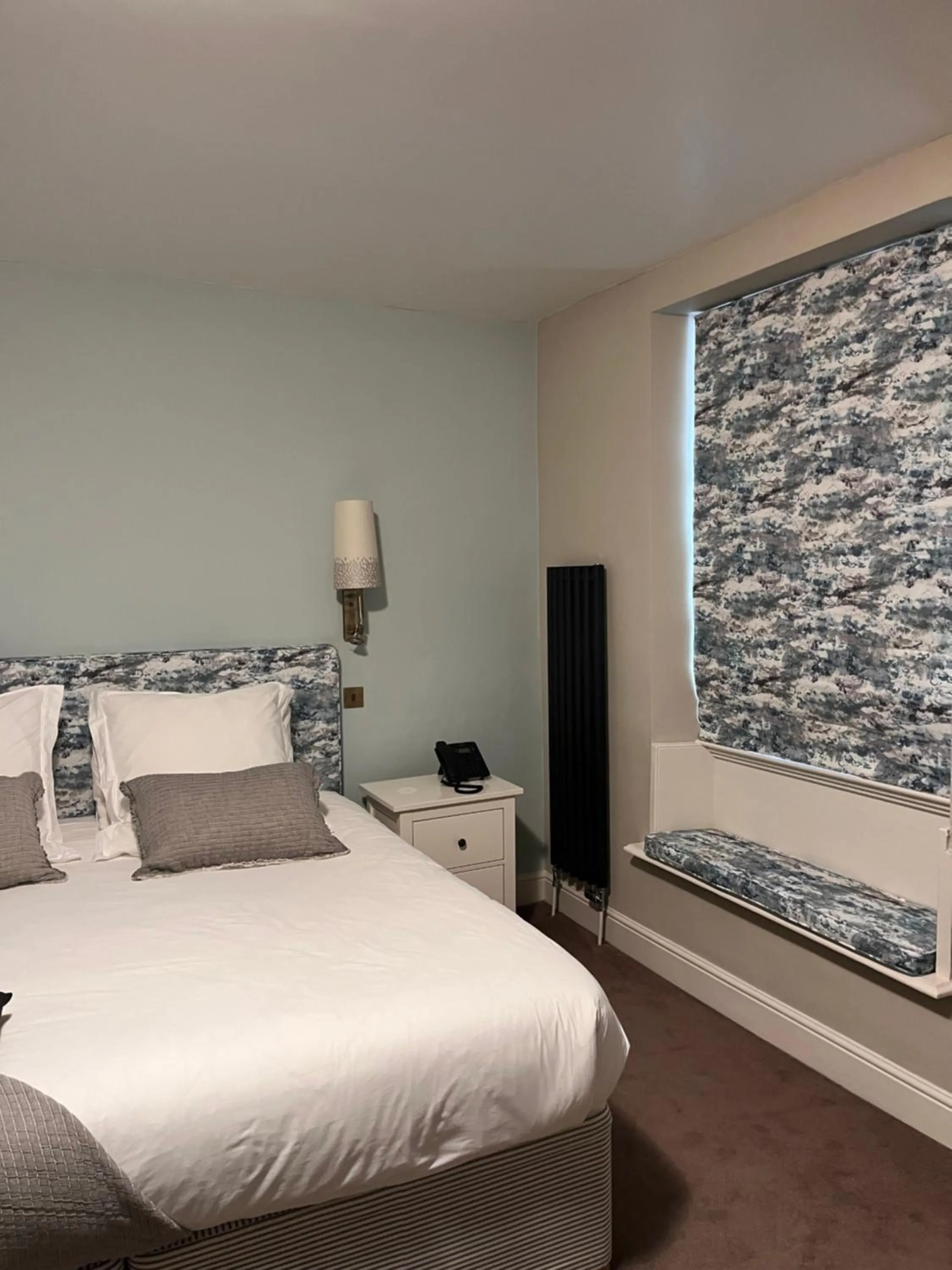 Bed in The Salutation Inn