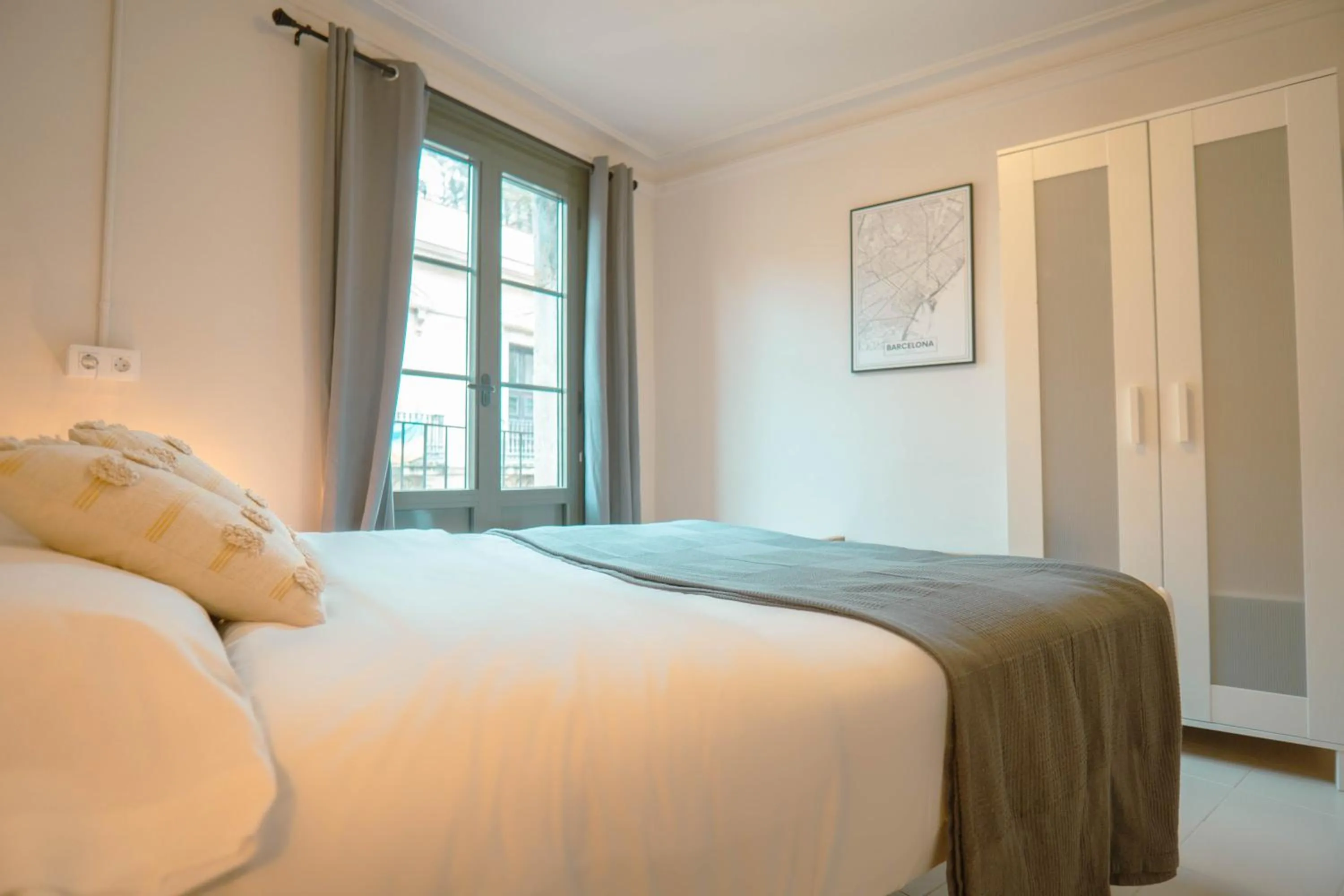 Bed in Smartr Barcelona Ramblas