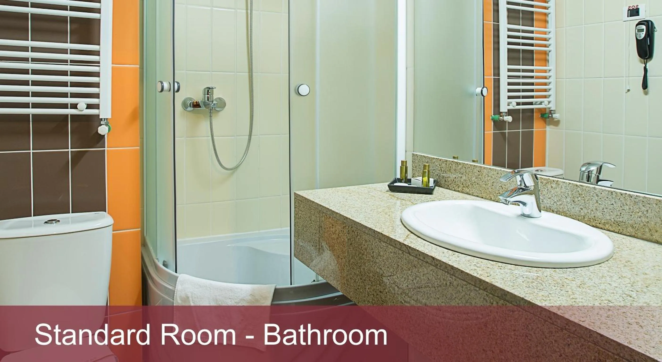 Bathroom in INTER BUSINESS Bucharest