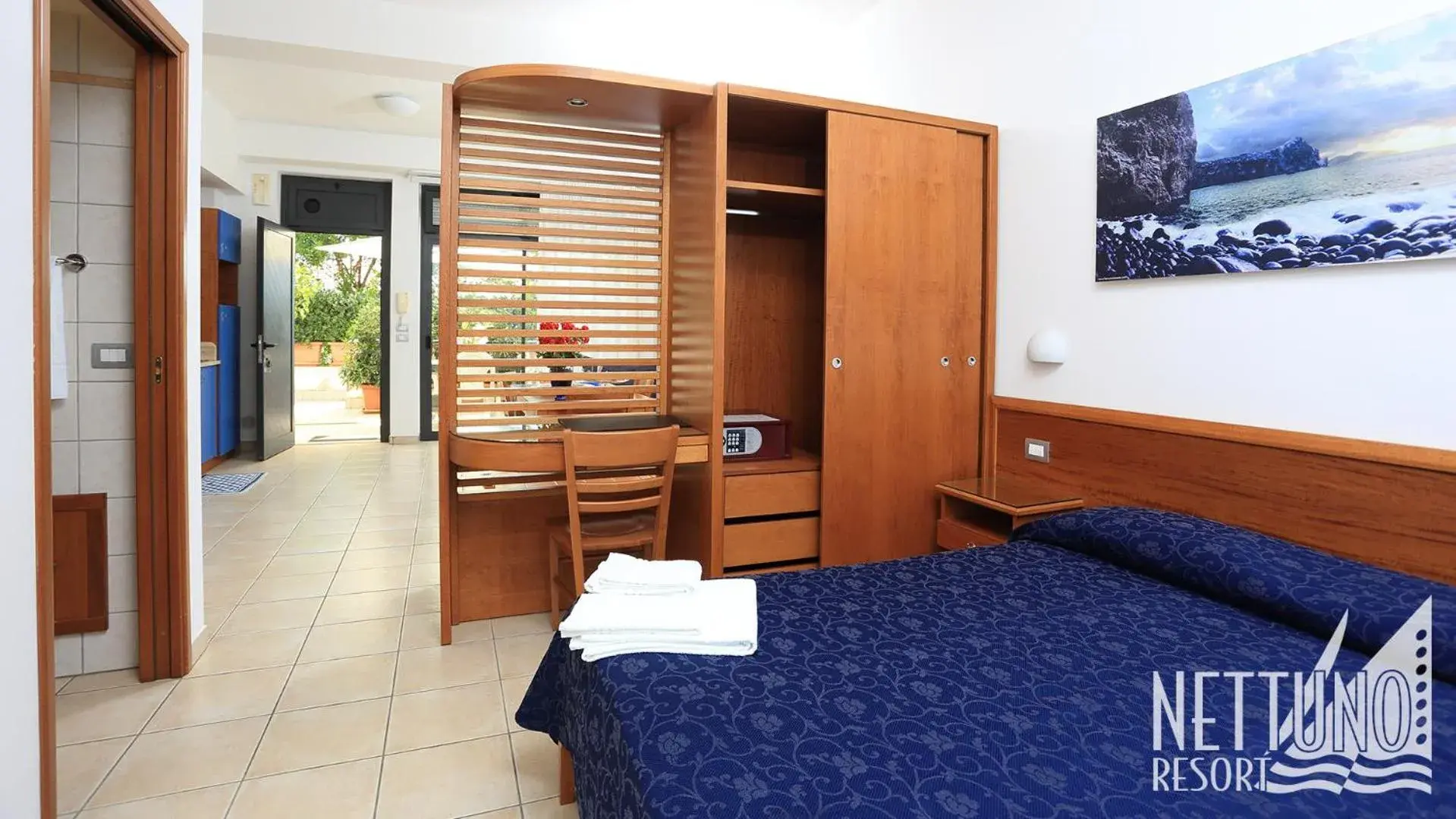Bedroom in Nettuno Resort