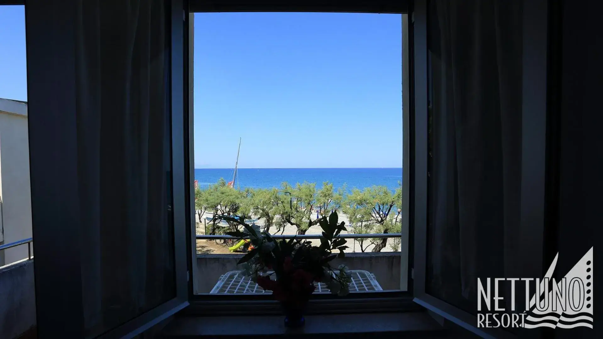 Living room, Sea View in Nettuno Resort