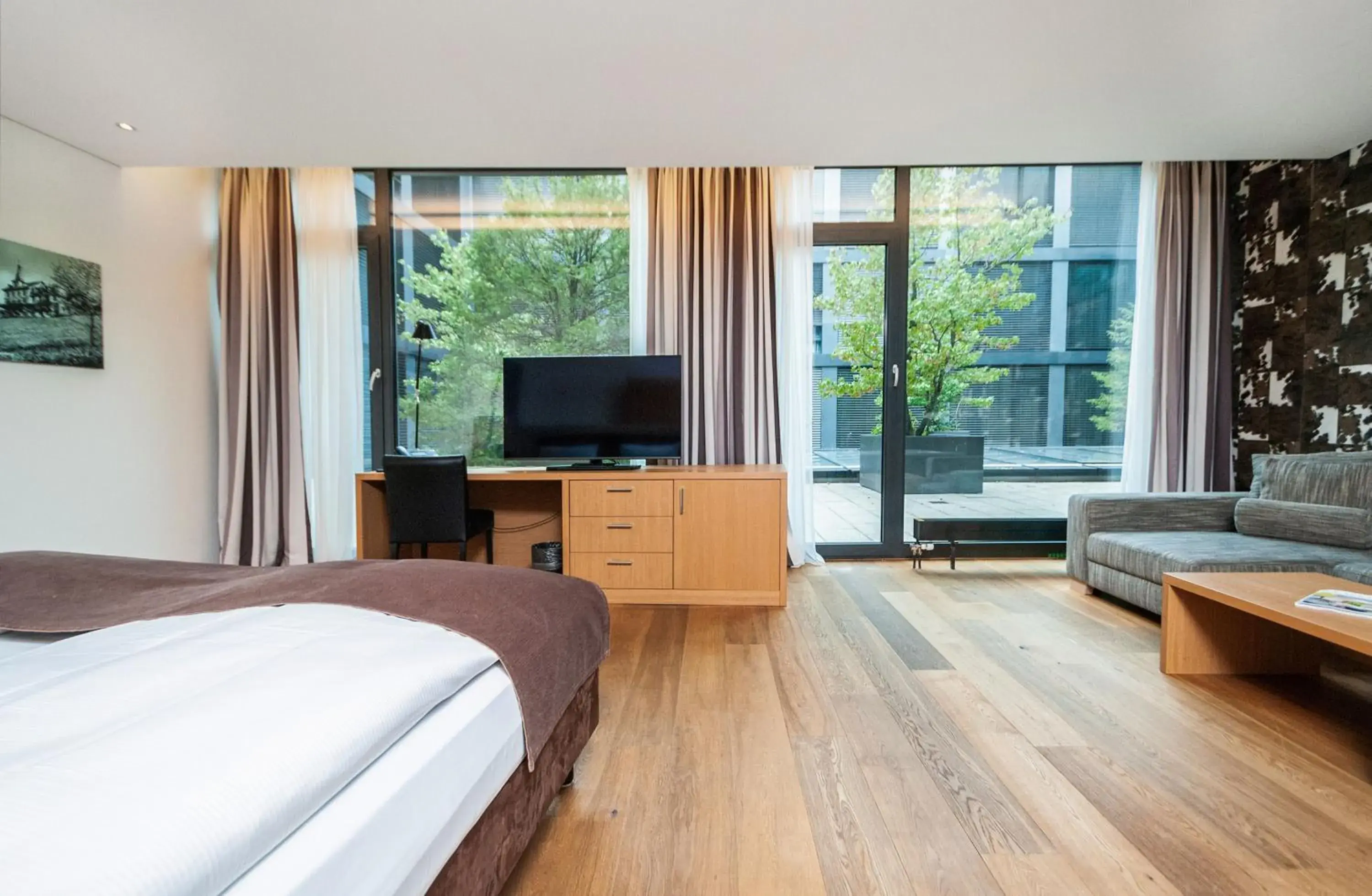 Bedroom, Bed in Tailormade Hotel SIHLPARK Schindellegi Bedroom, Bed in Tailormade Hotel SIHLPARK Schindellegi