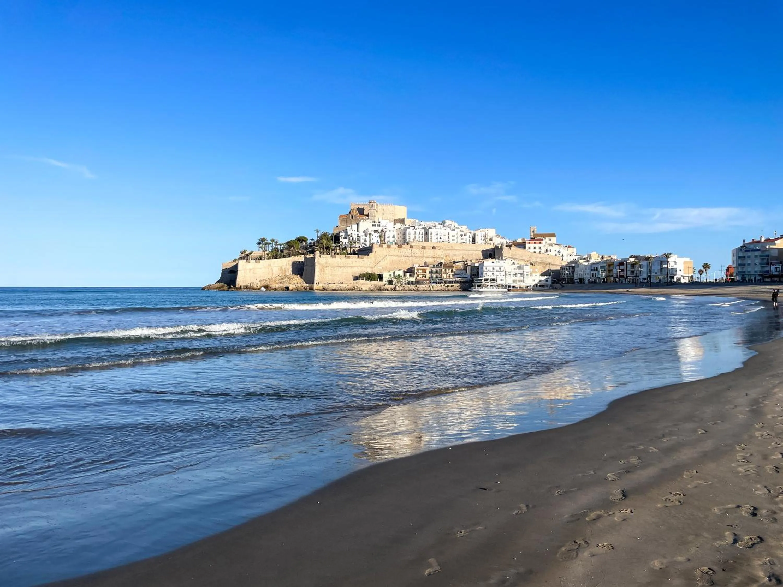 Nearby landmark in Apartamentos Surfing 3000